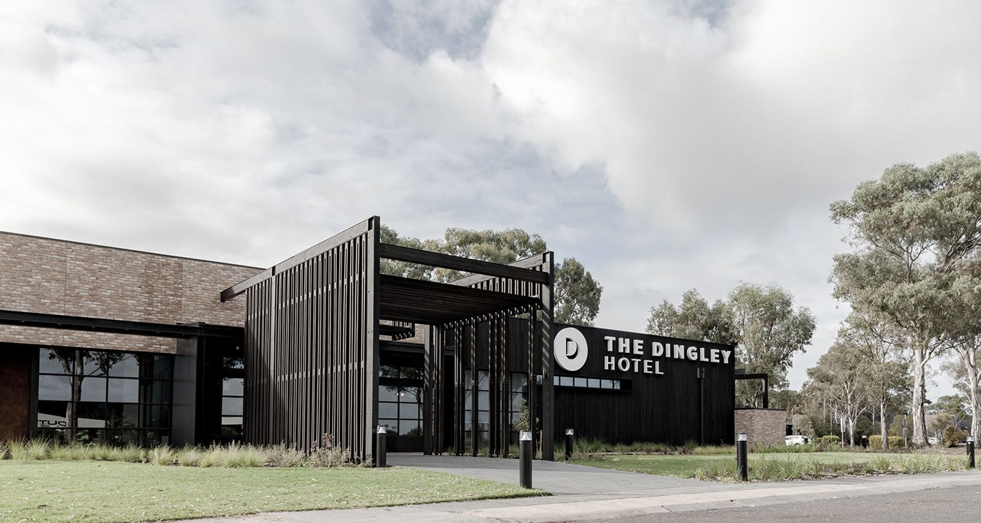 The Dingley Hotel banner