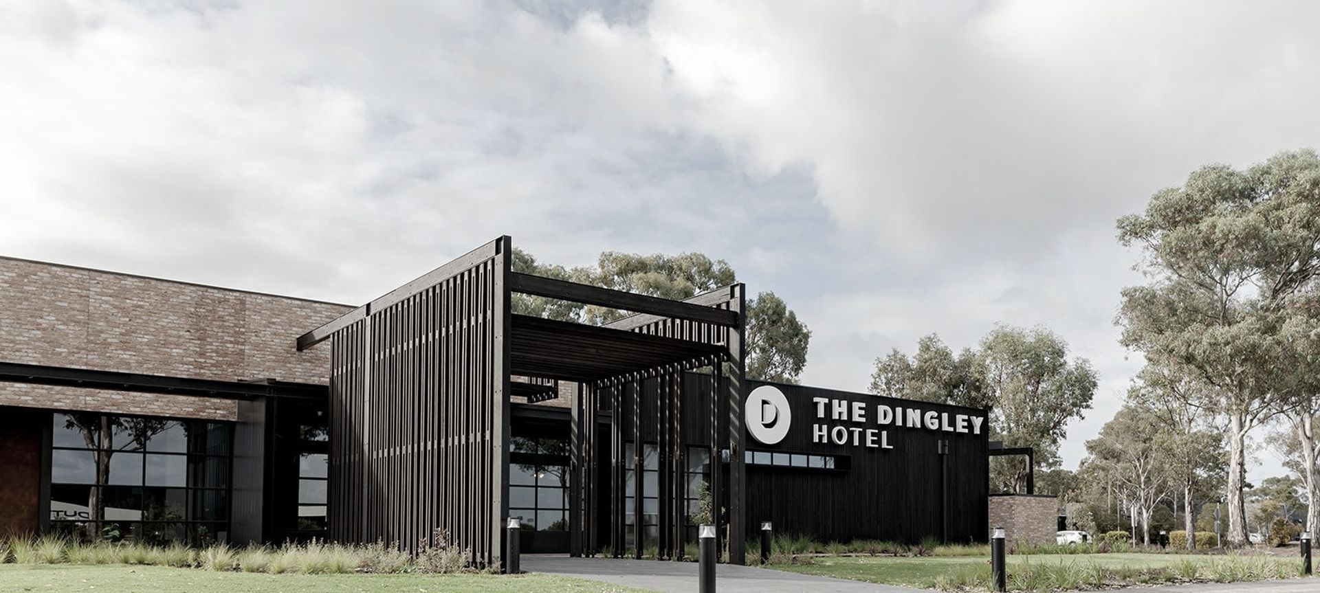 The Dingley Hotel banner