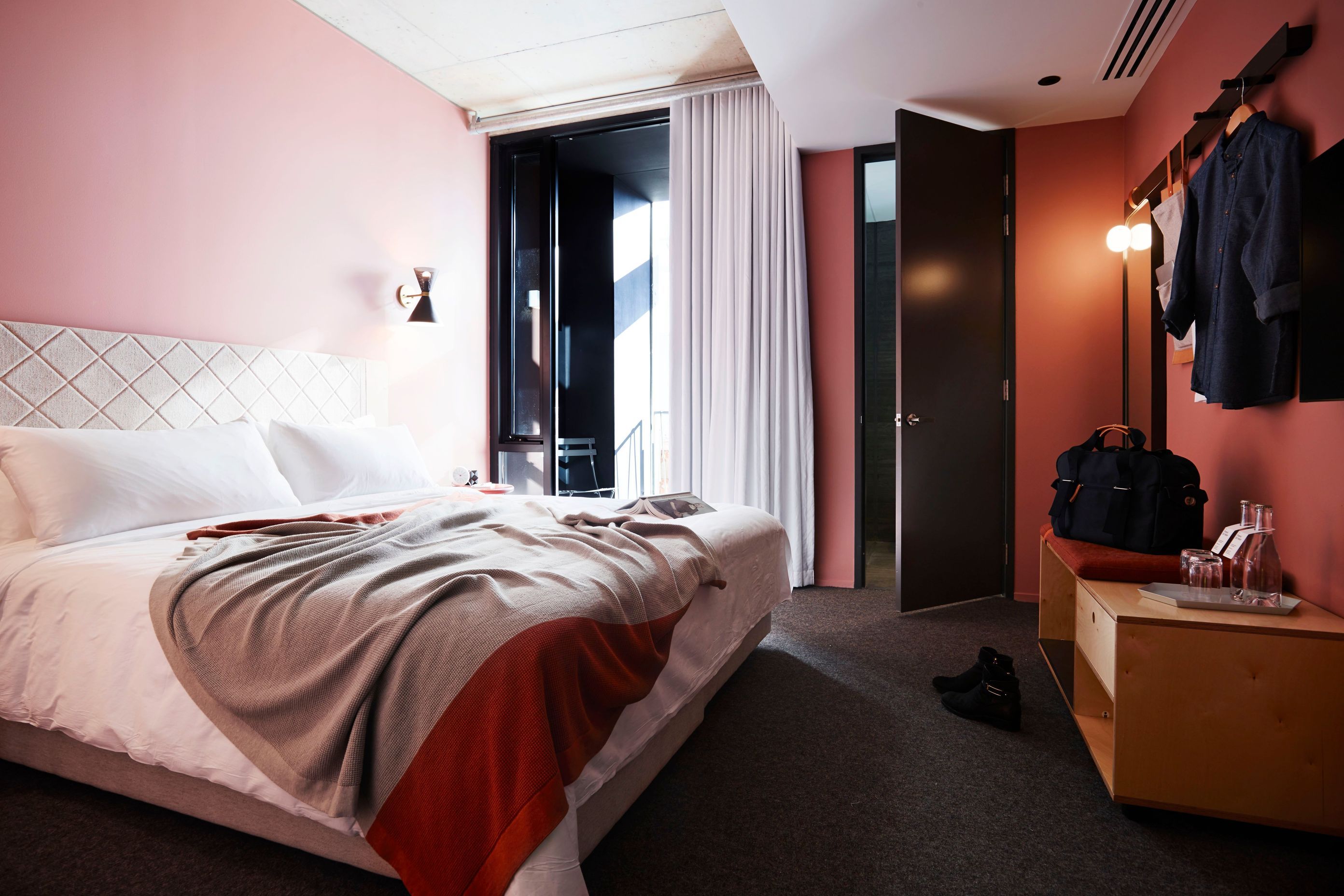 Alex Hotel