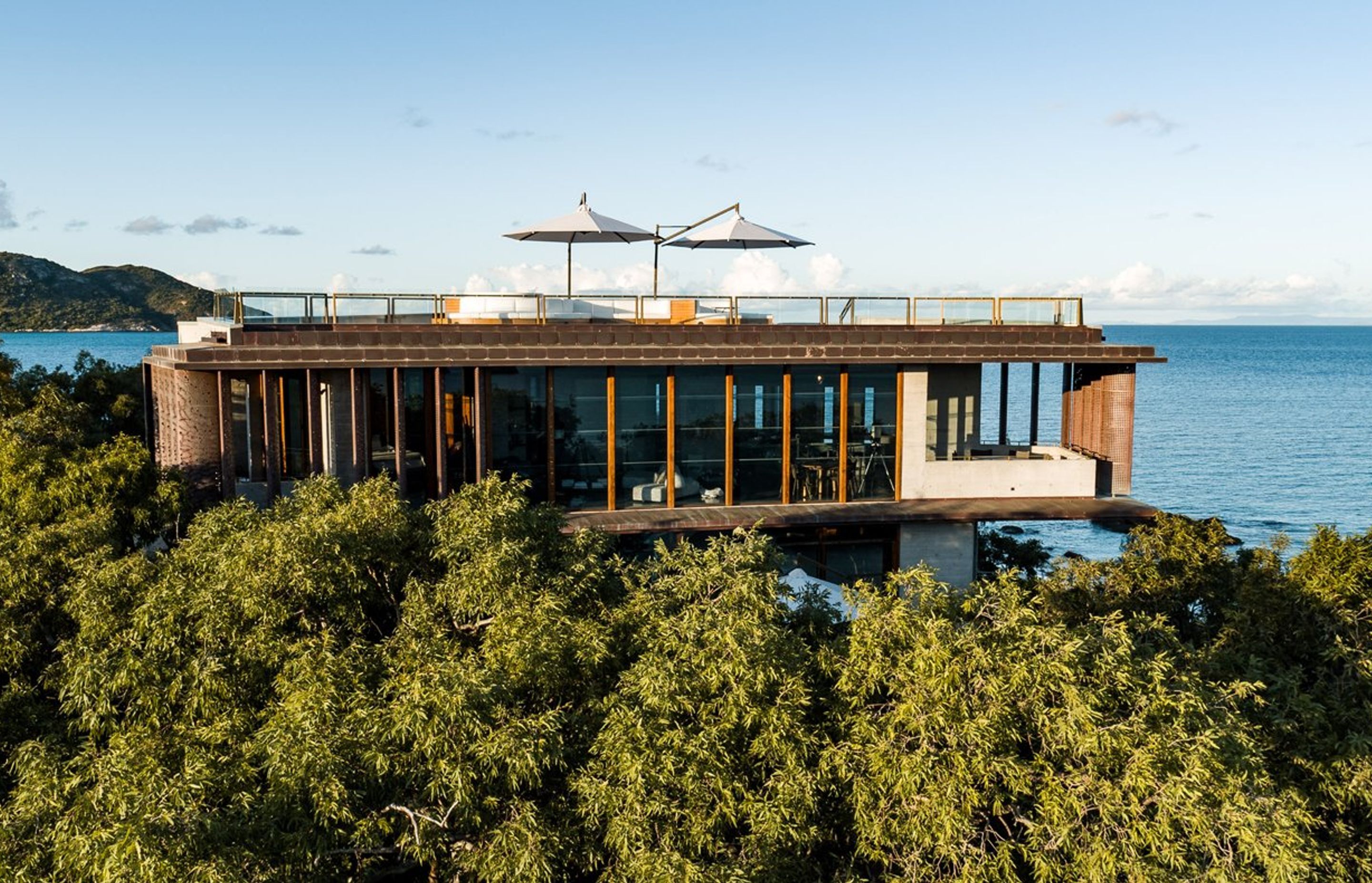 The House Lizard Island
