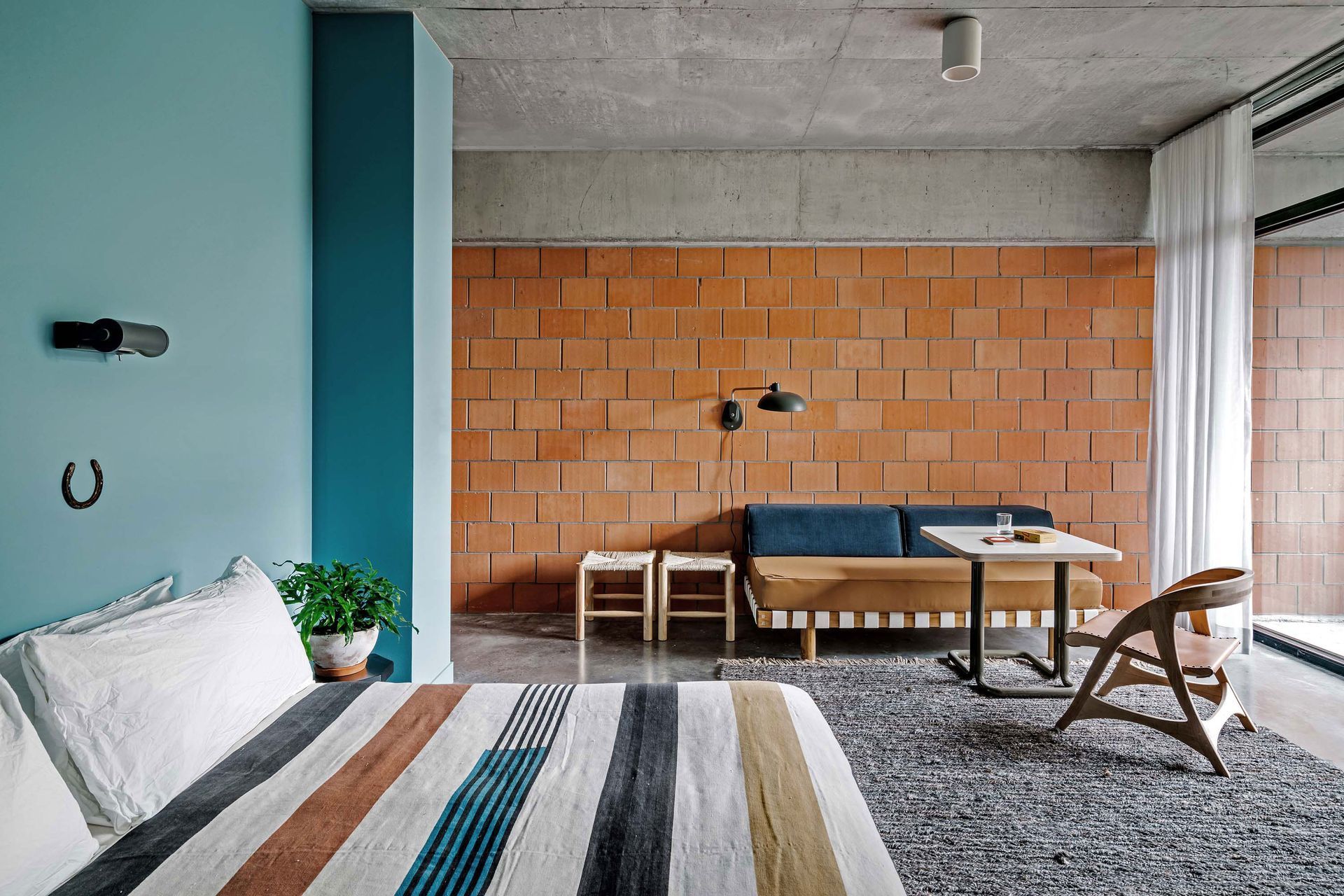 Specht-NovakCarpenter-HotelChase-Daniel14.jpg