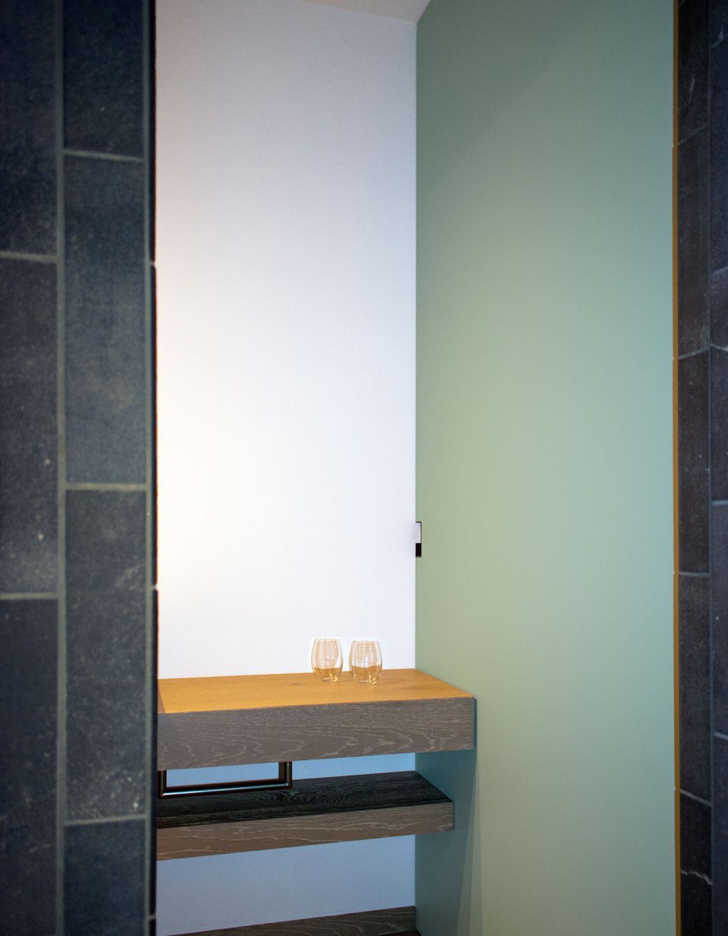 CS SquareFormed cavity slider with AluTec aluminium door