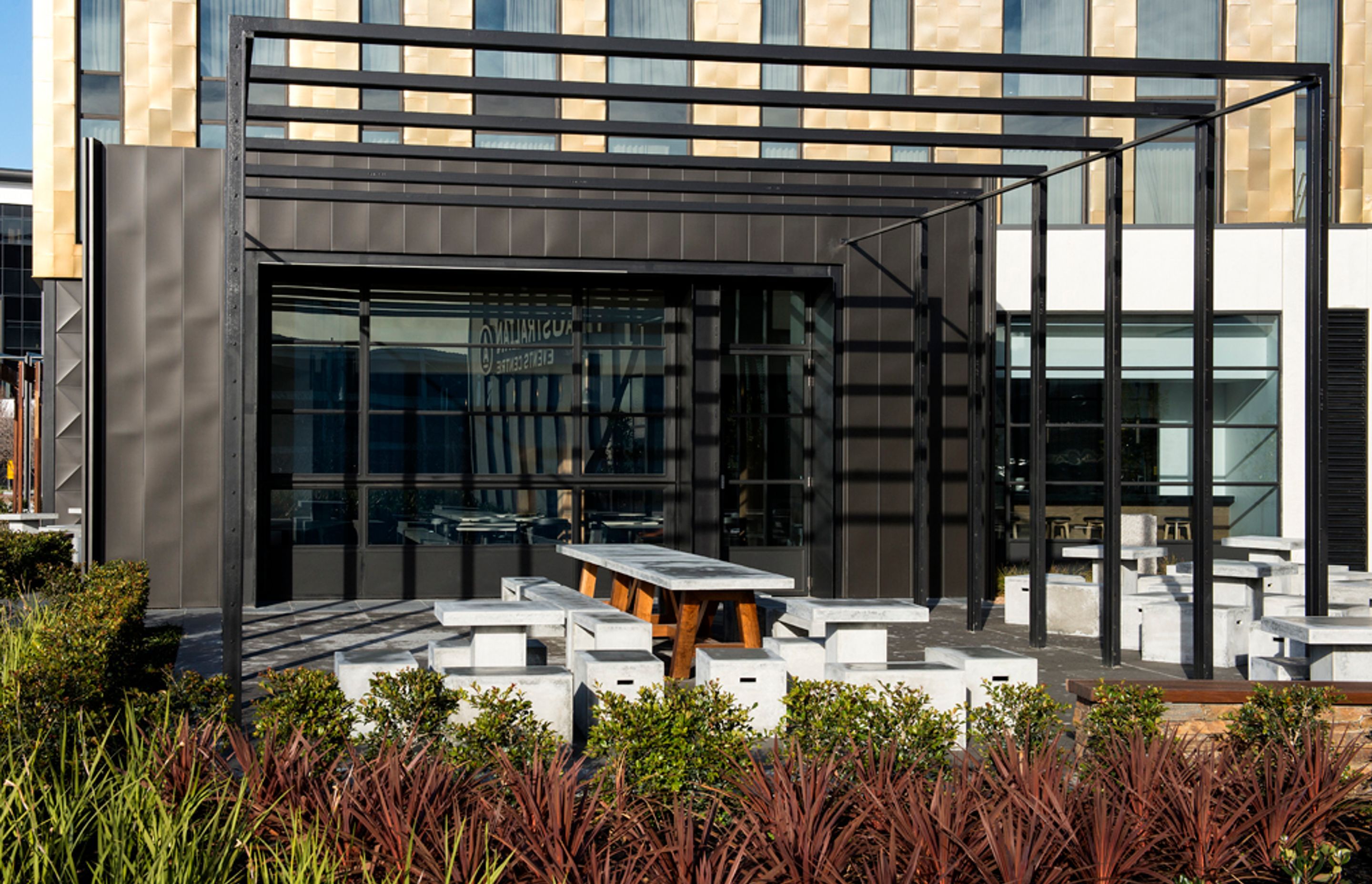 ##Hyatt Hotel, Essendon Fields