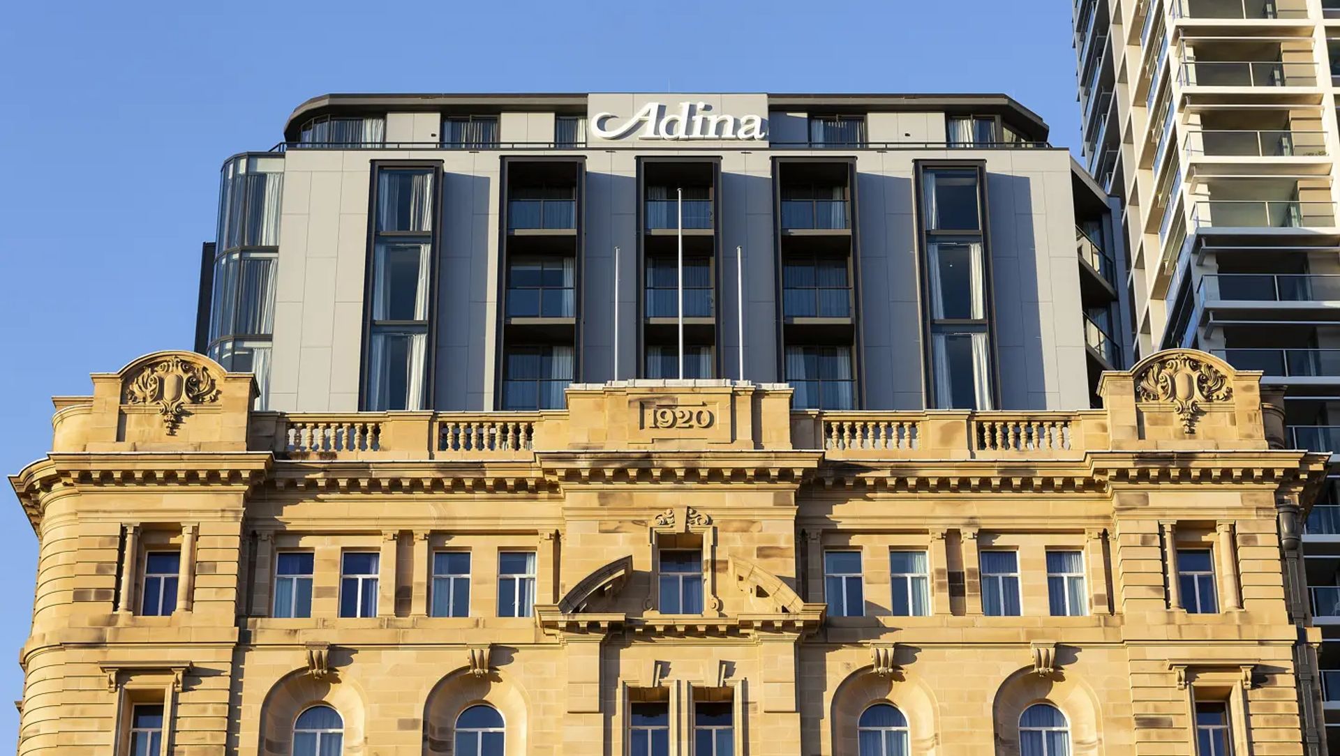 Adina Hotel Brisbane banner