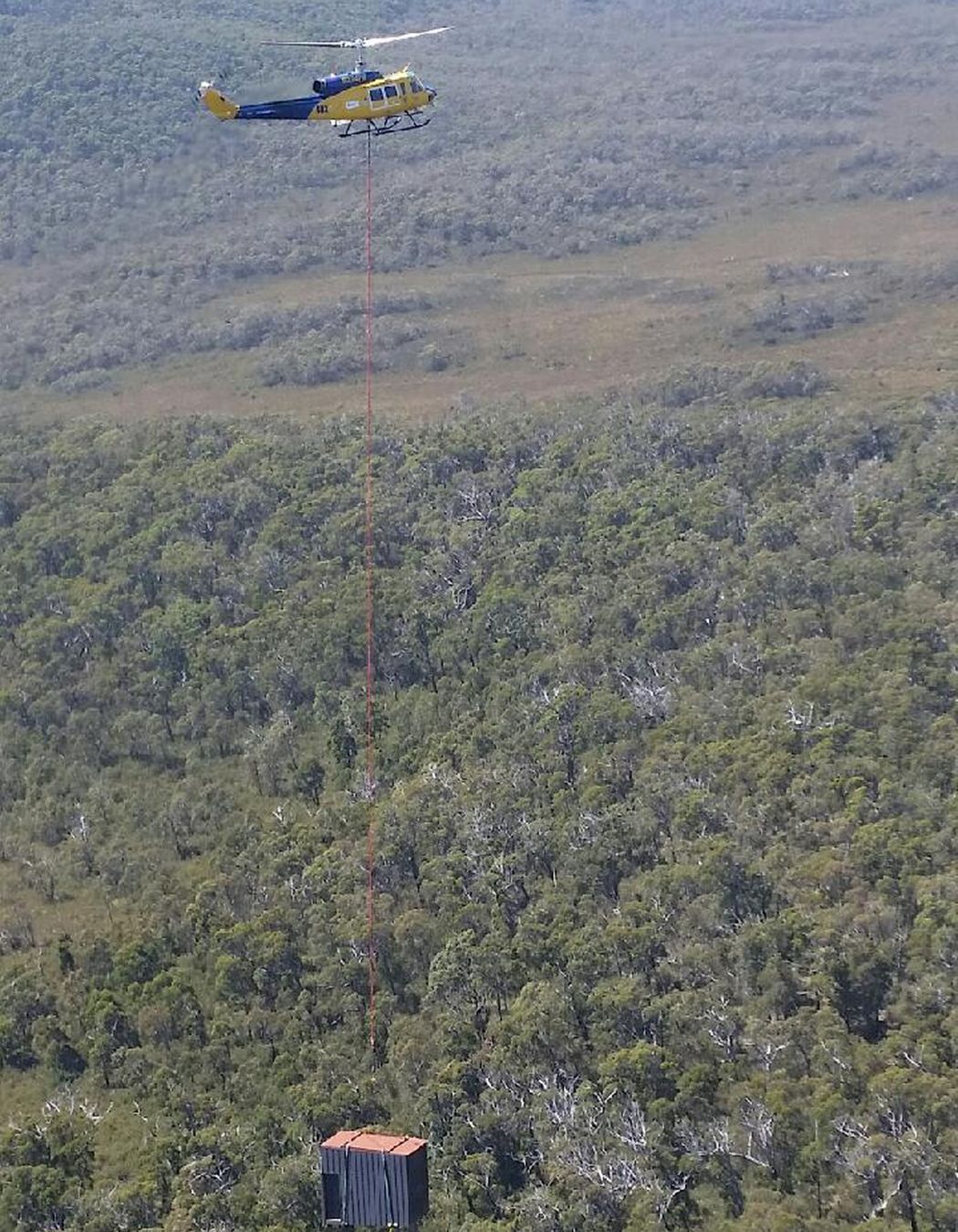 Module heli-lift. Image courtesy AJR Construct.