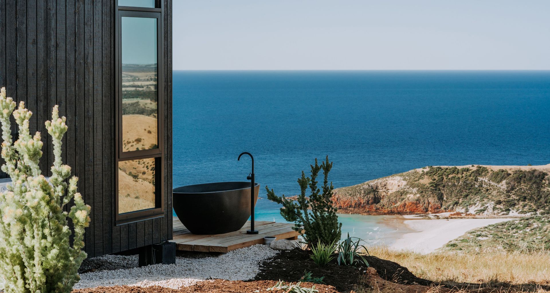 Outdoor baths for Wander Group on Kangaroo Island banner