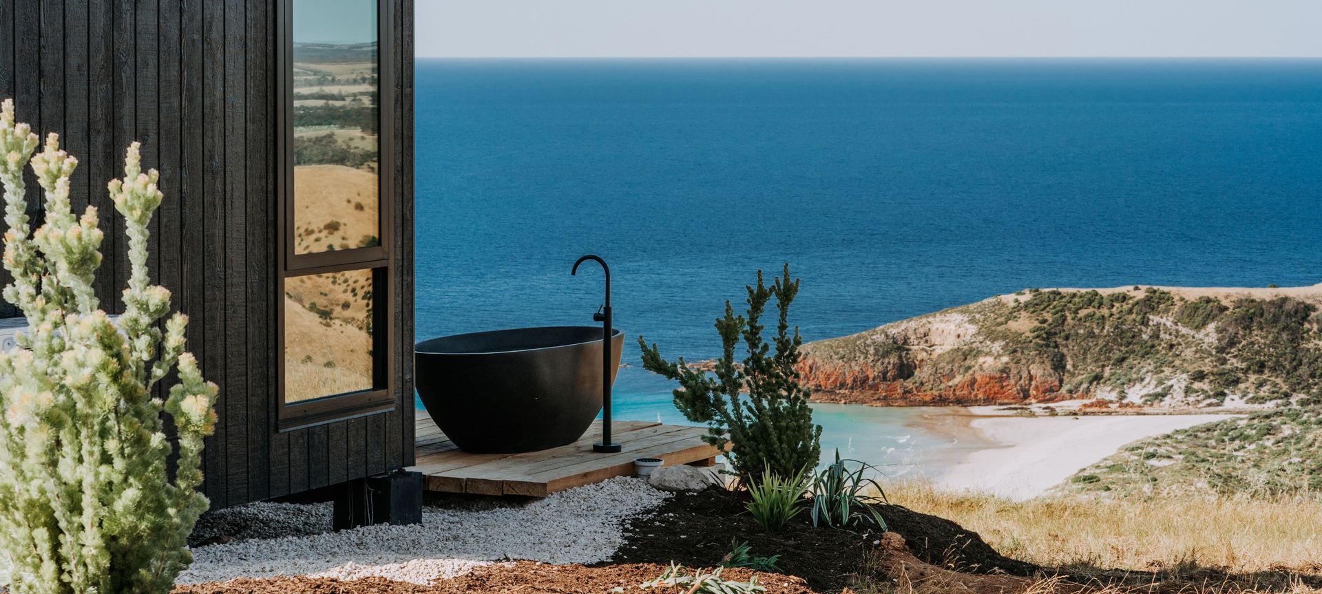 Outdoor baths for Wander Group on Kangaroo Island banner