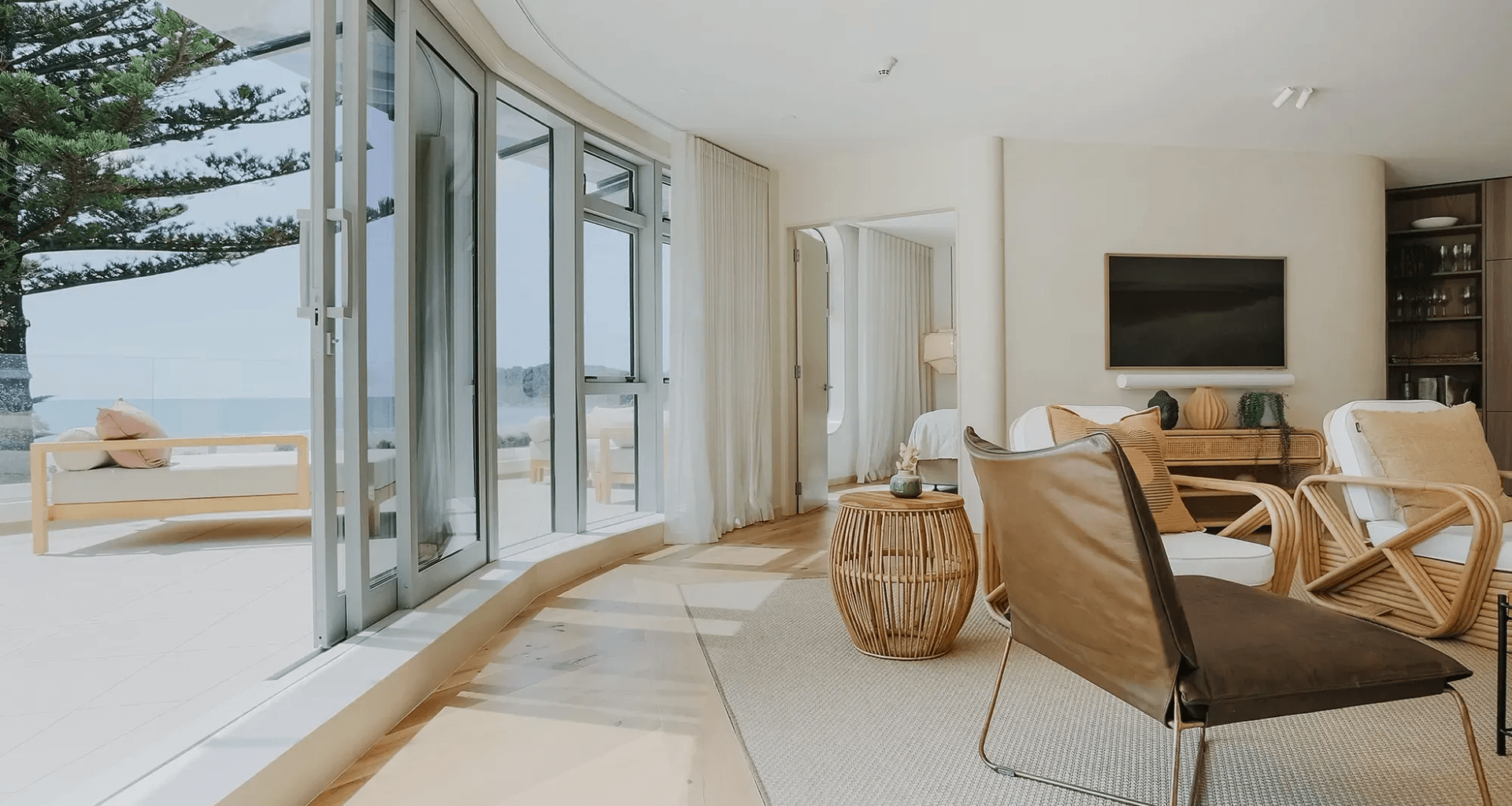 The Beach Bach Boutique Hotel banner