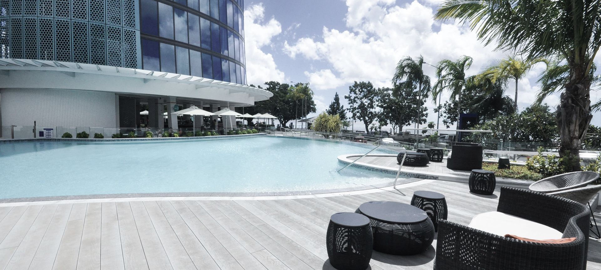 Riley Crystalbrook 5 Star Resort Cairns banner