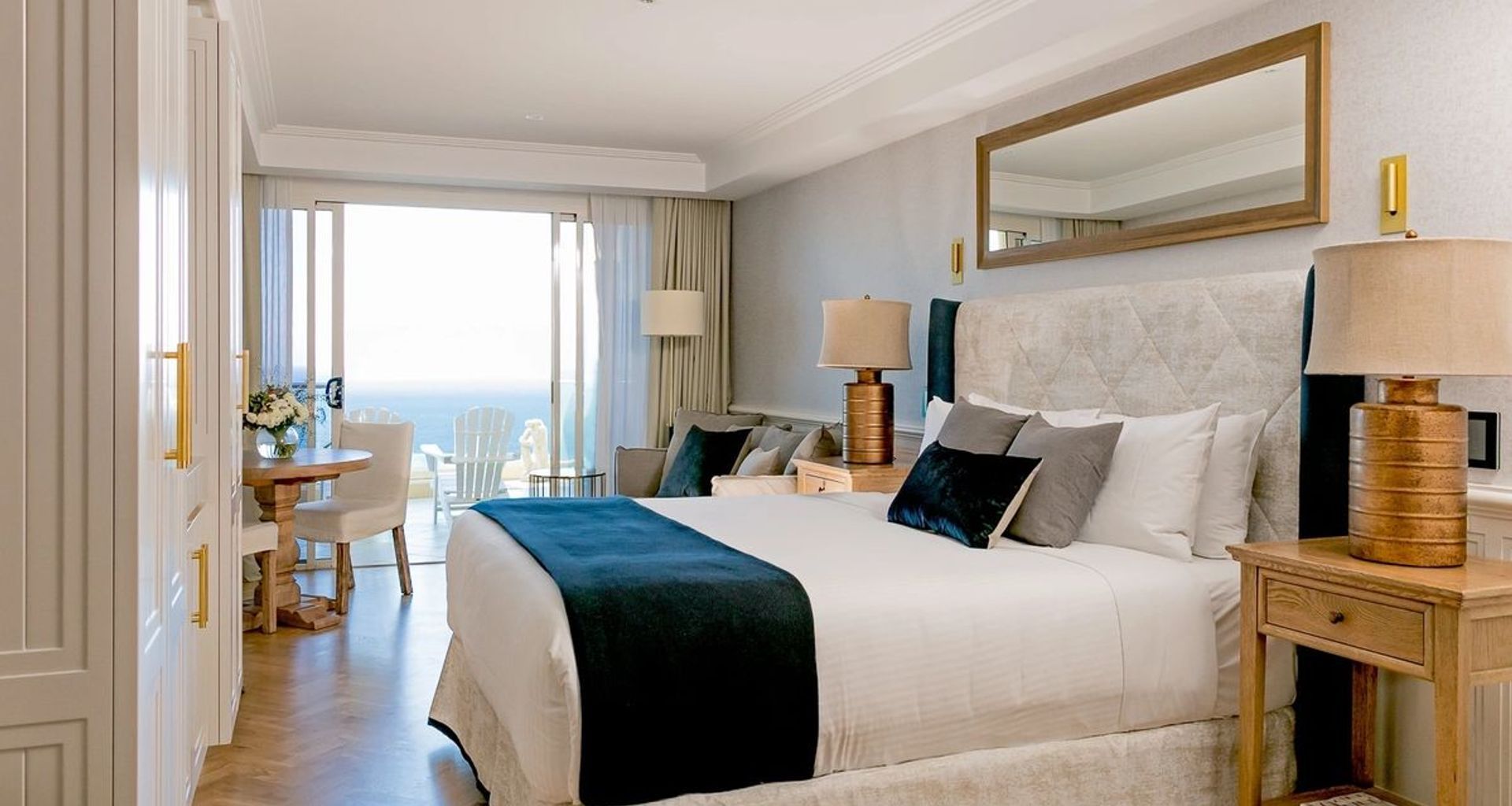 Jonah's Boutique Hotel banner