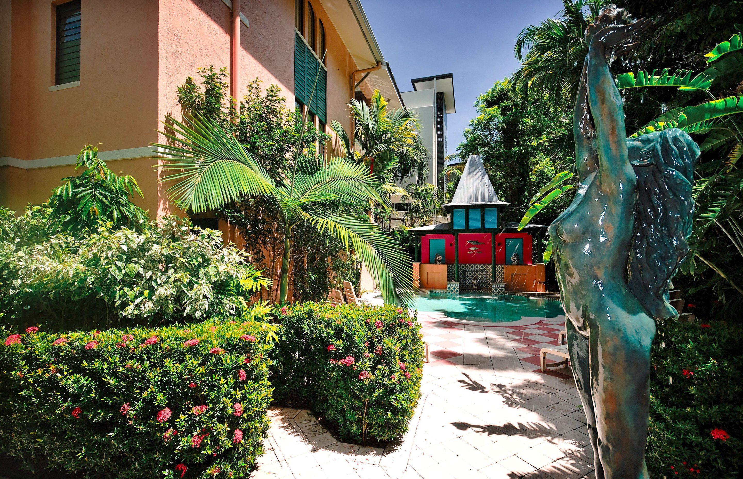 Martinique Resort