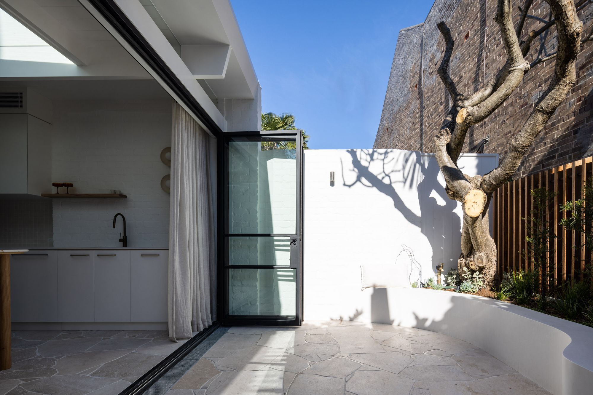 ARTHOUSEglebe028-v3.jpg