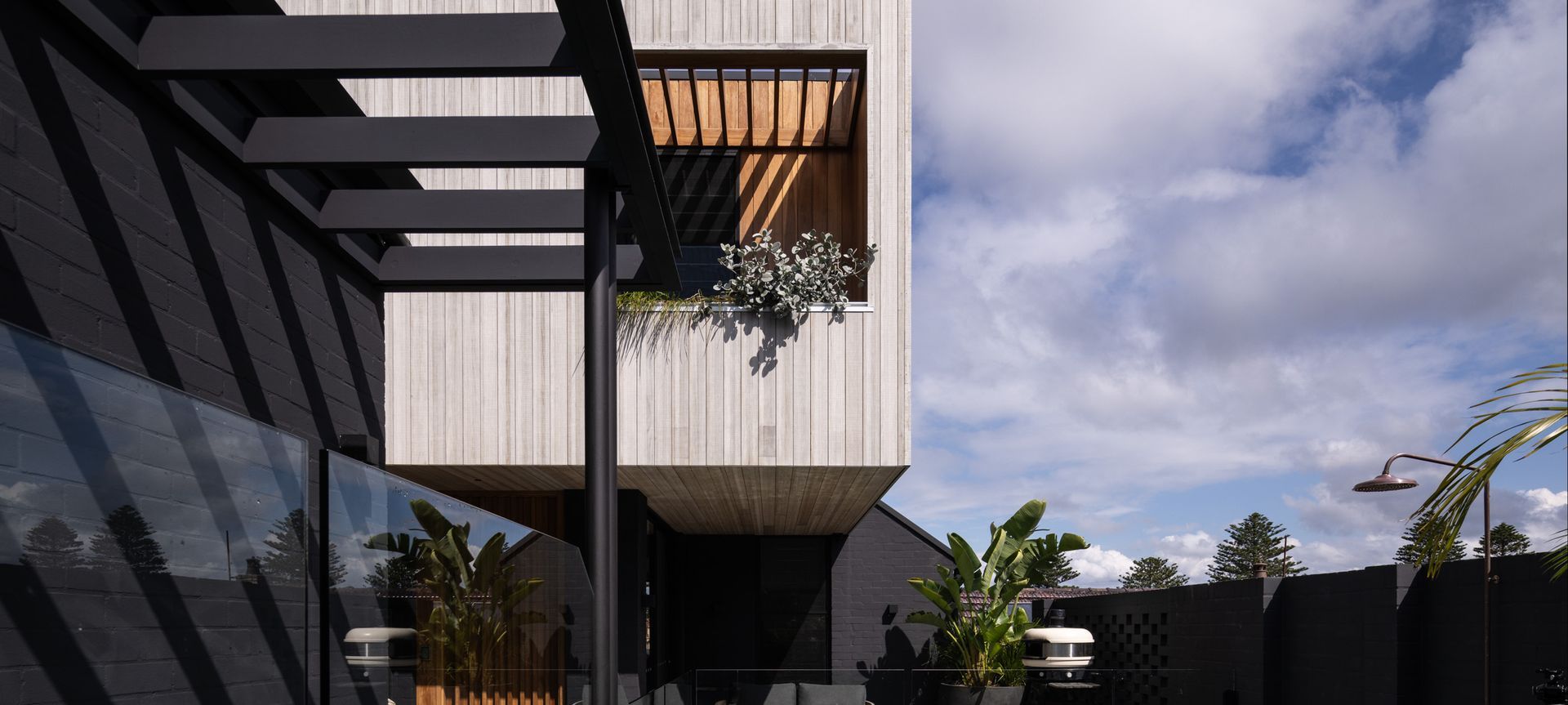 Queenscliff 08 banner