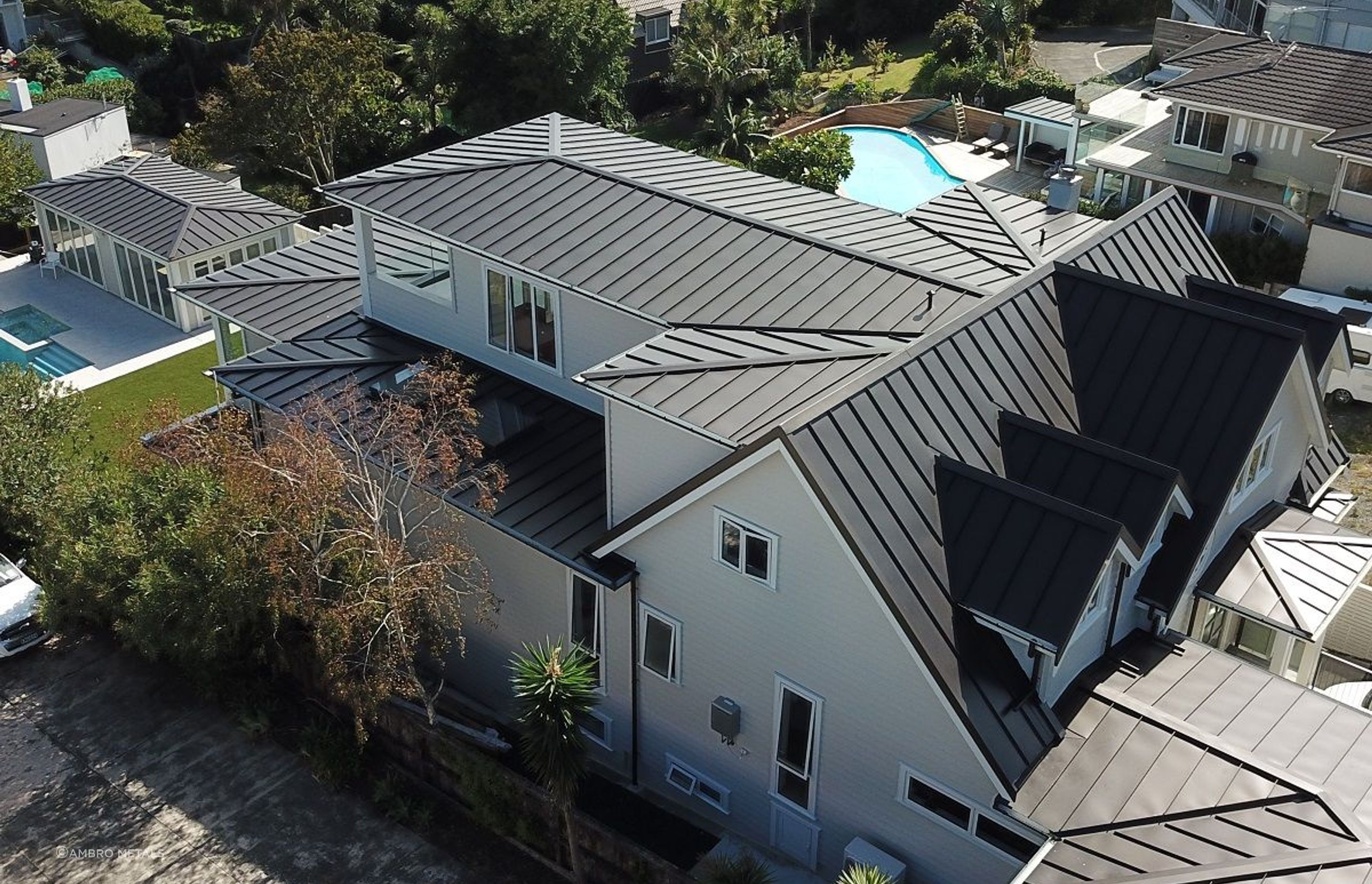 St Heliers House - EURAMAX Matte Dark Bronze