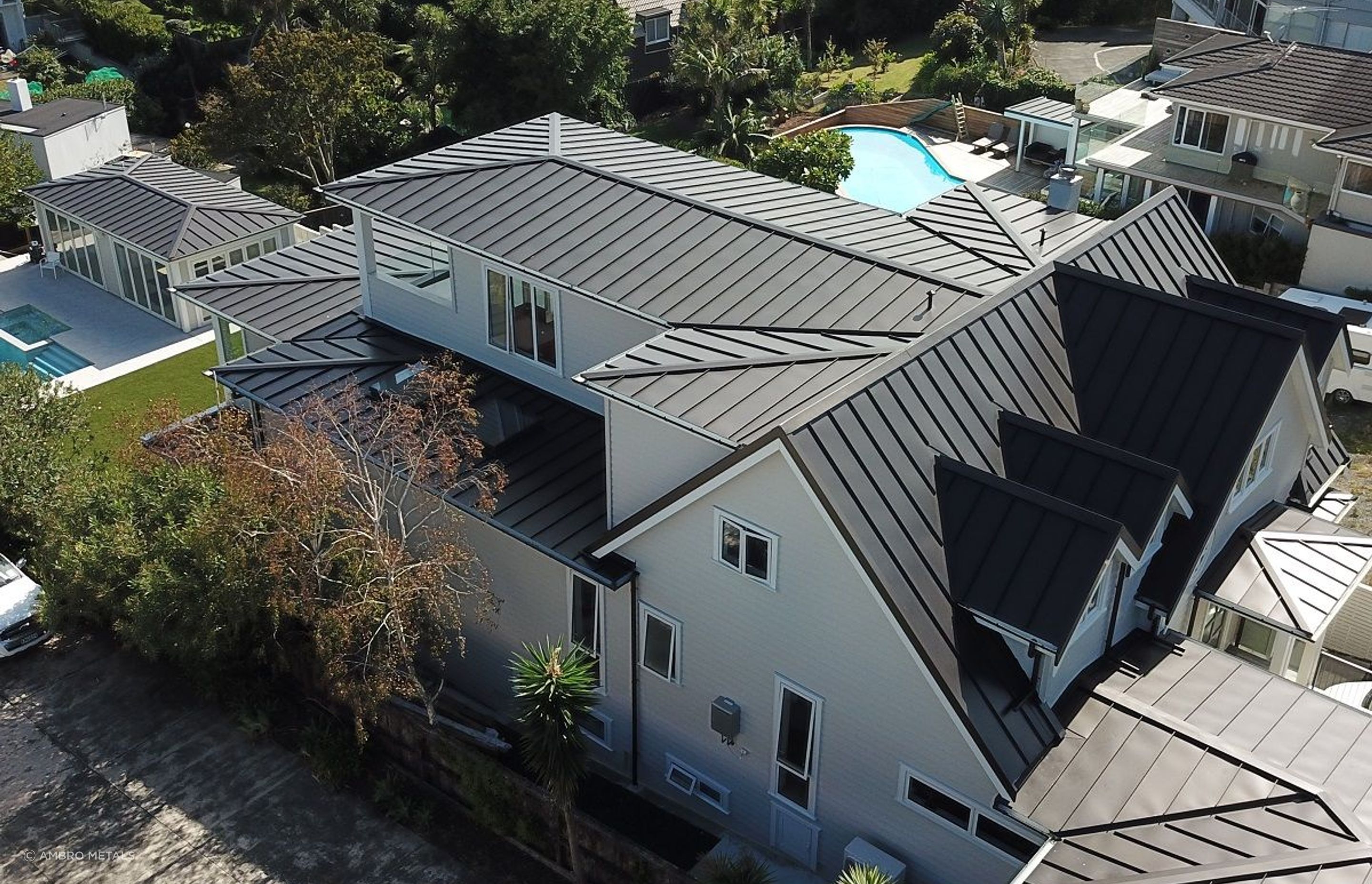 St Heliers House - EURAMAX Matte Dark Bronze