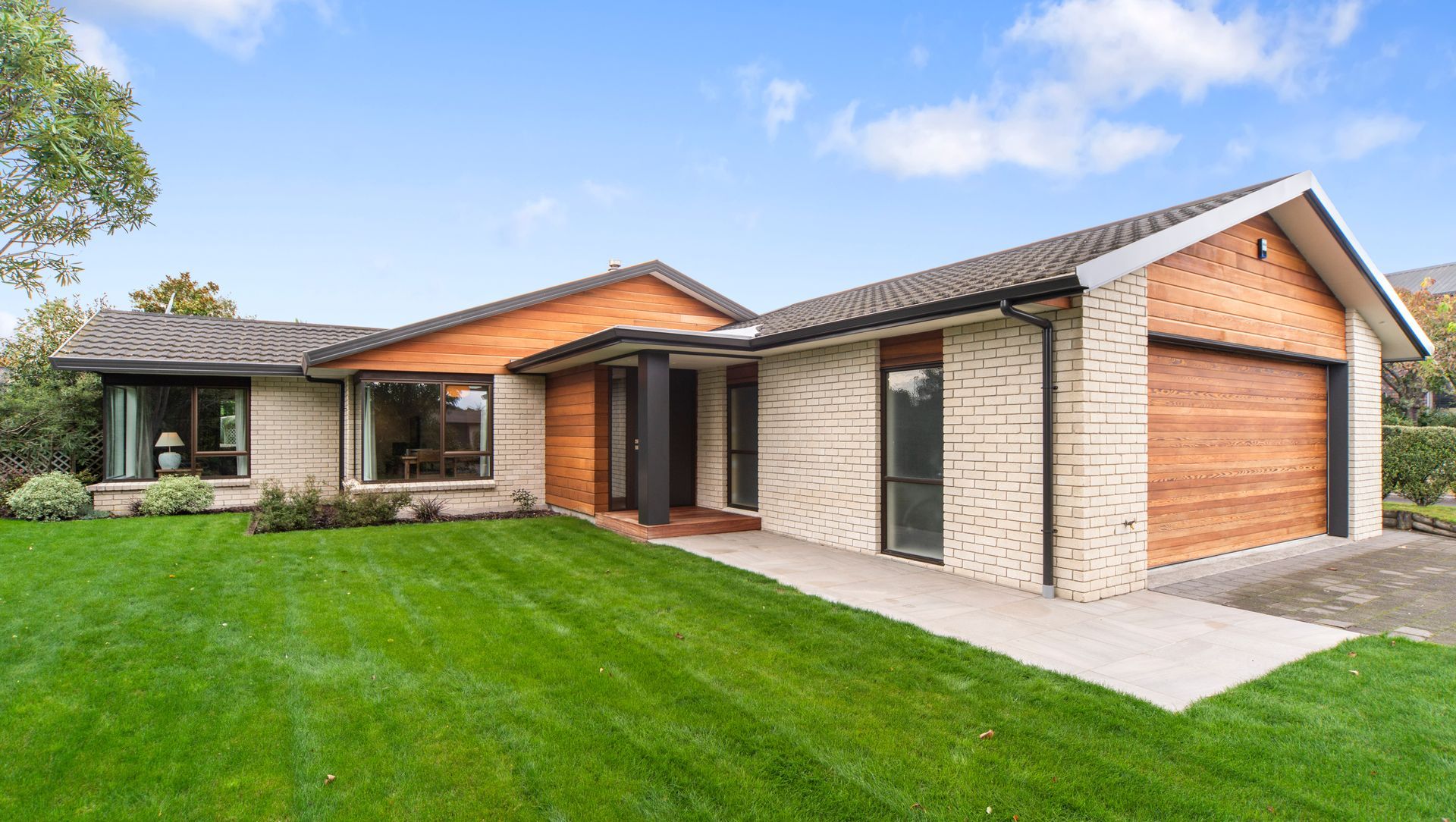Holiday Home Renovation banner