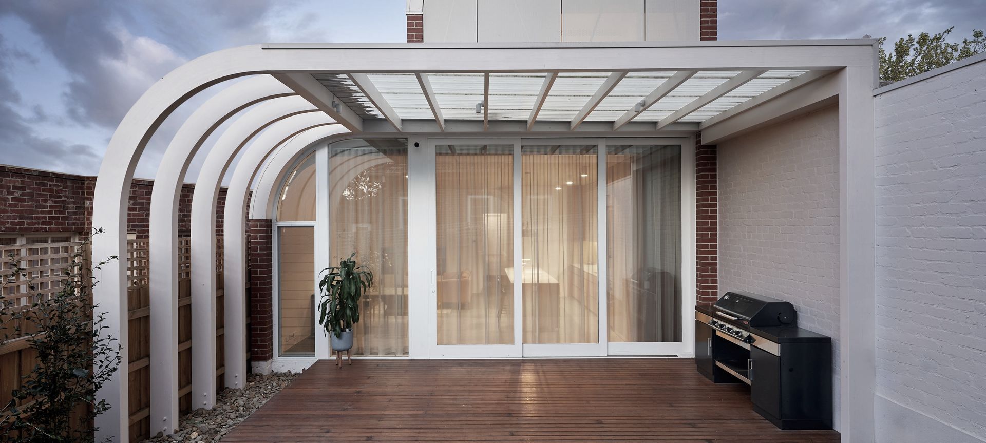 Deco House banner