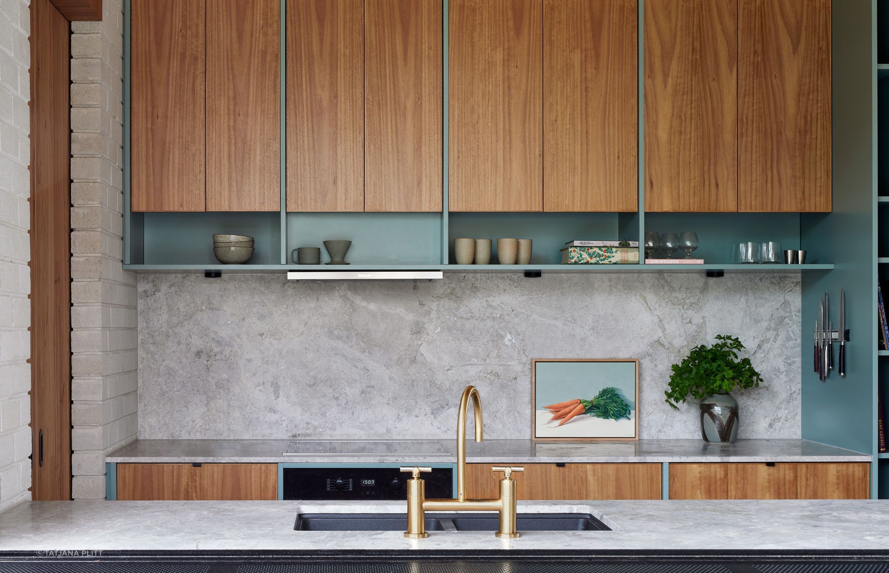 0054-13-kitchen-detail.jpg