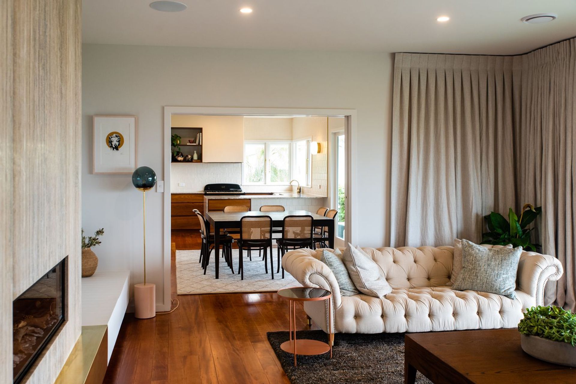 Stunning Mid-Century Modern Kitchen