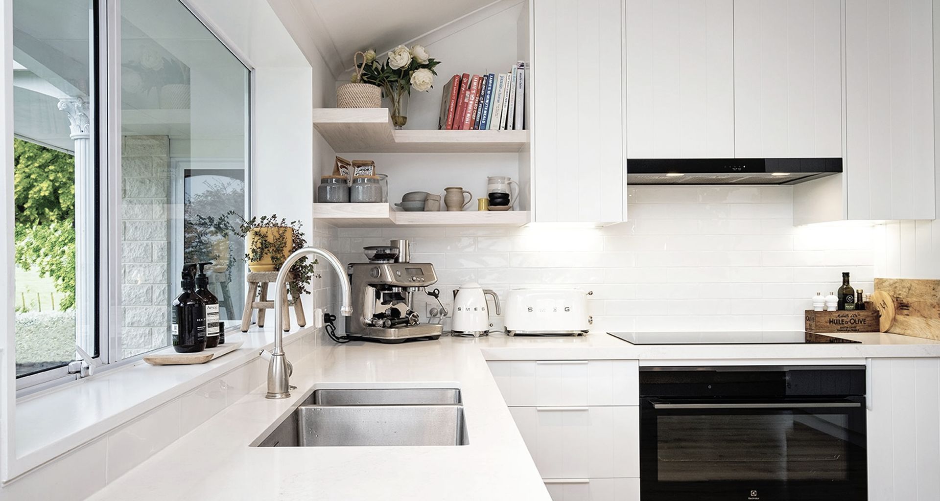Marble & White, with a hint of Timber for warmth banner