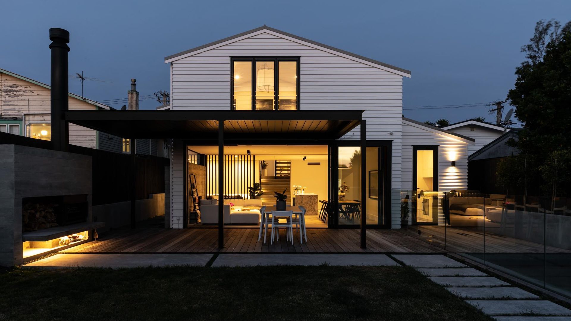 Contemporary Bungalow banner