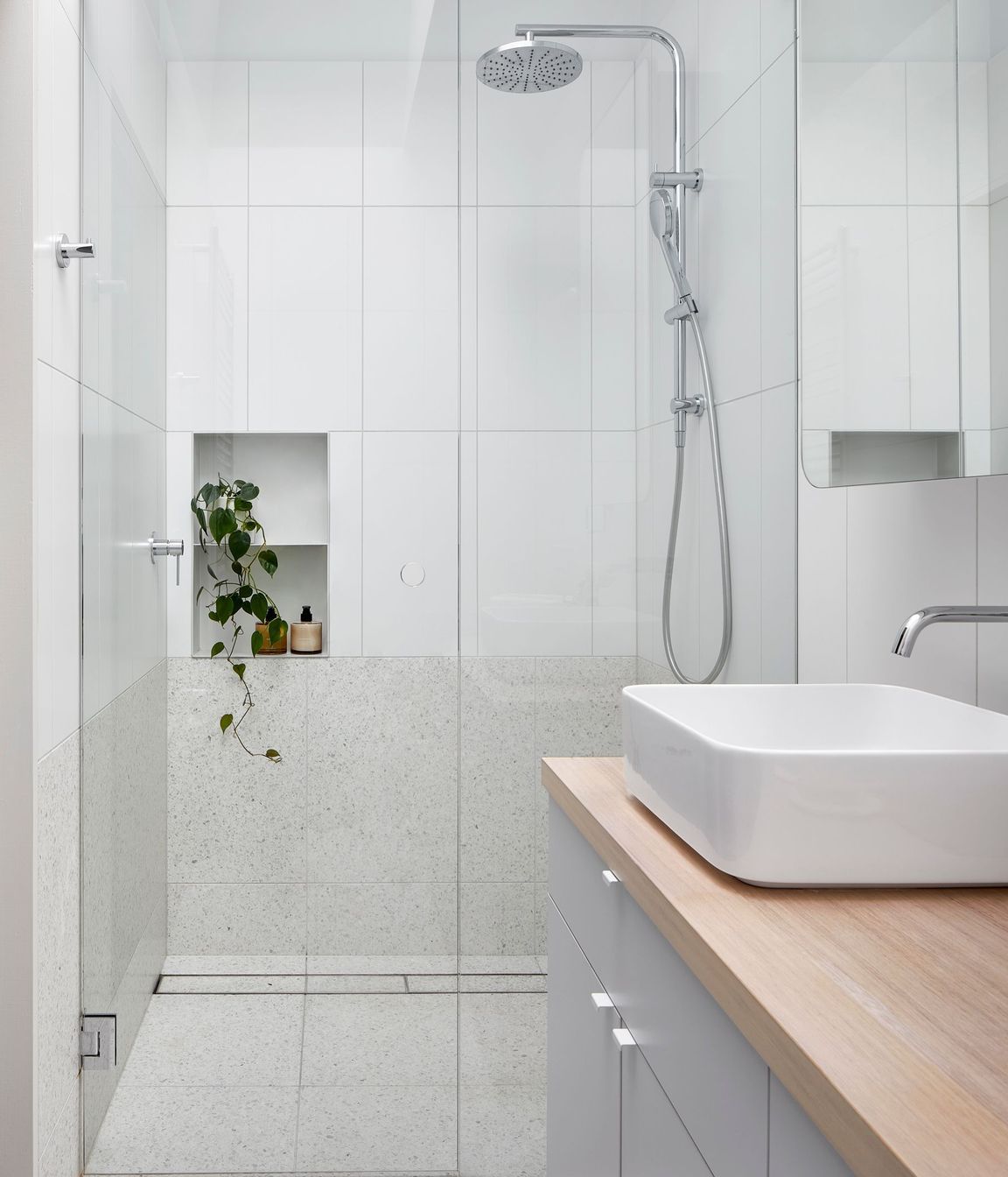 0078-05-en-suite.jpg