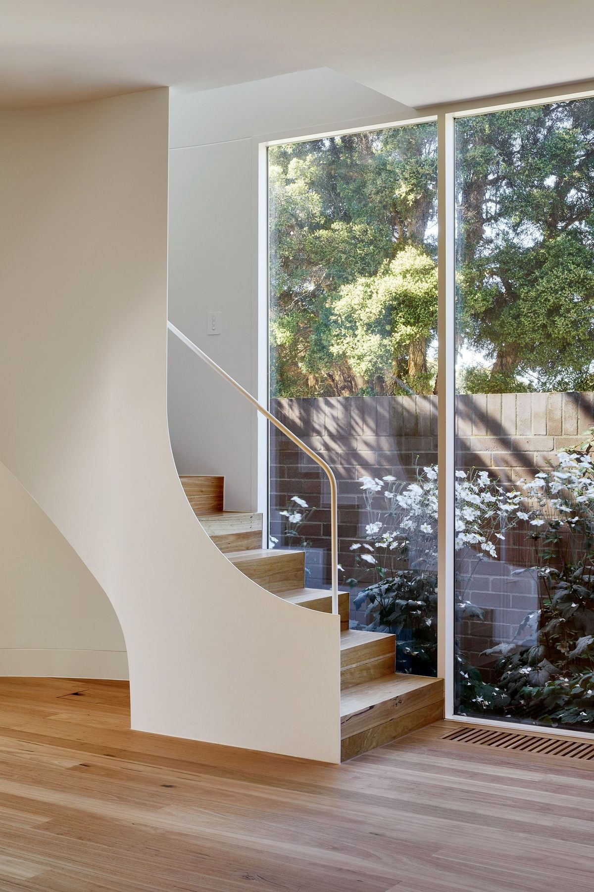 0089-21-stair.jpg