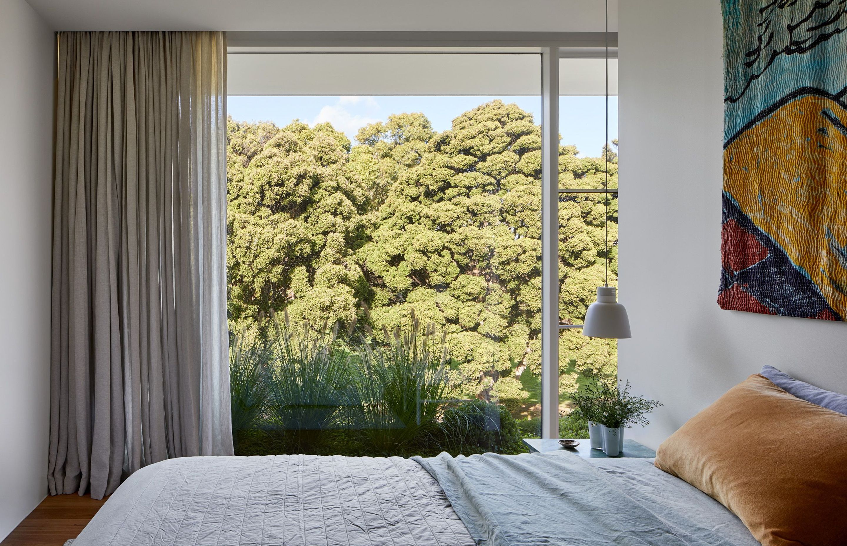 0089-25-bedroom.jpg