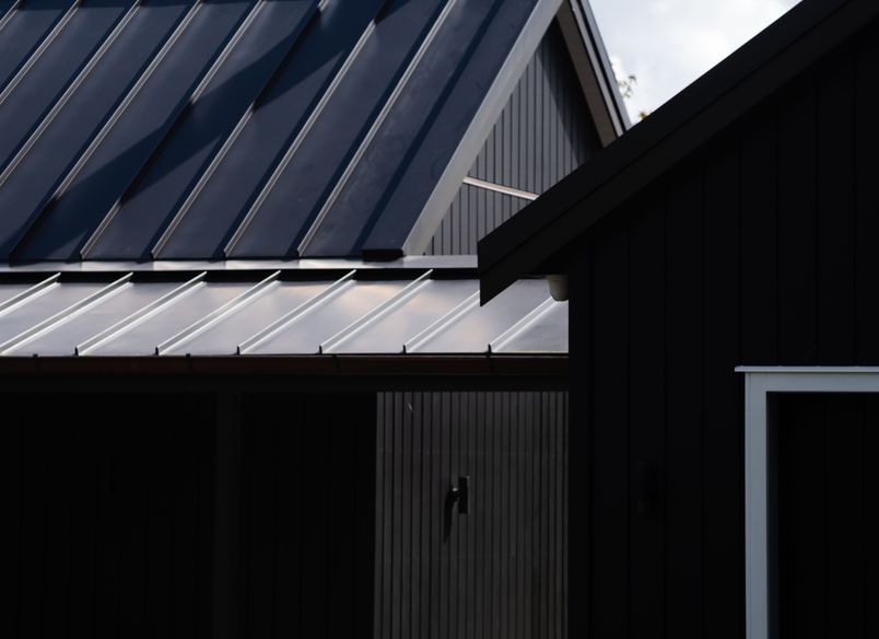 Rural Paradise - Eurostyle Spanlok Roofing - Colorsteel