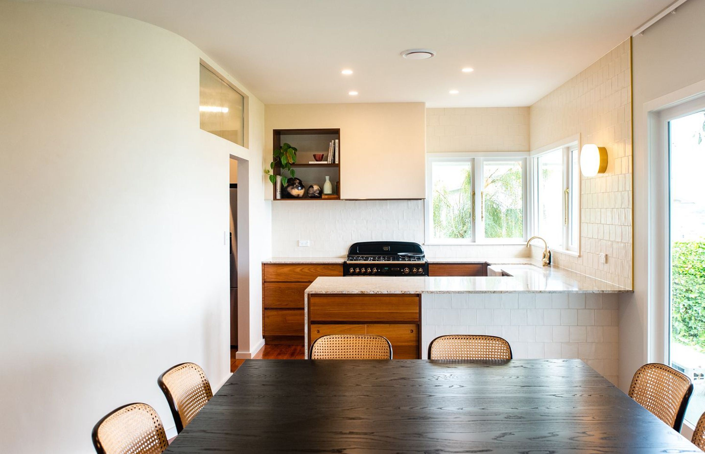 Stunning Mid-Century Modern Kitchen