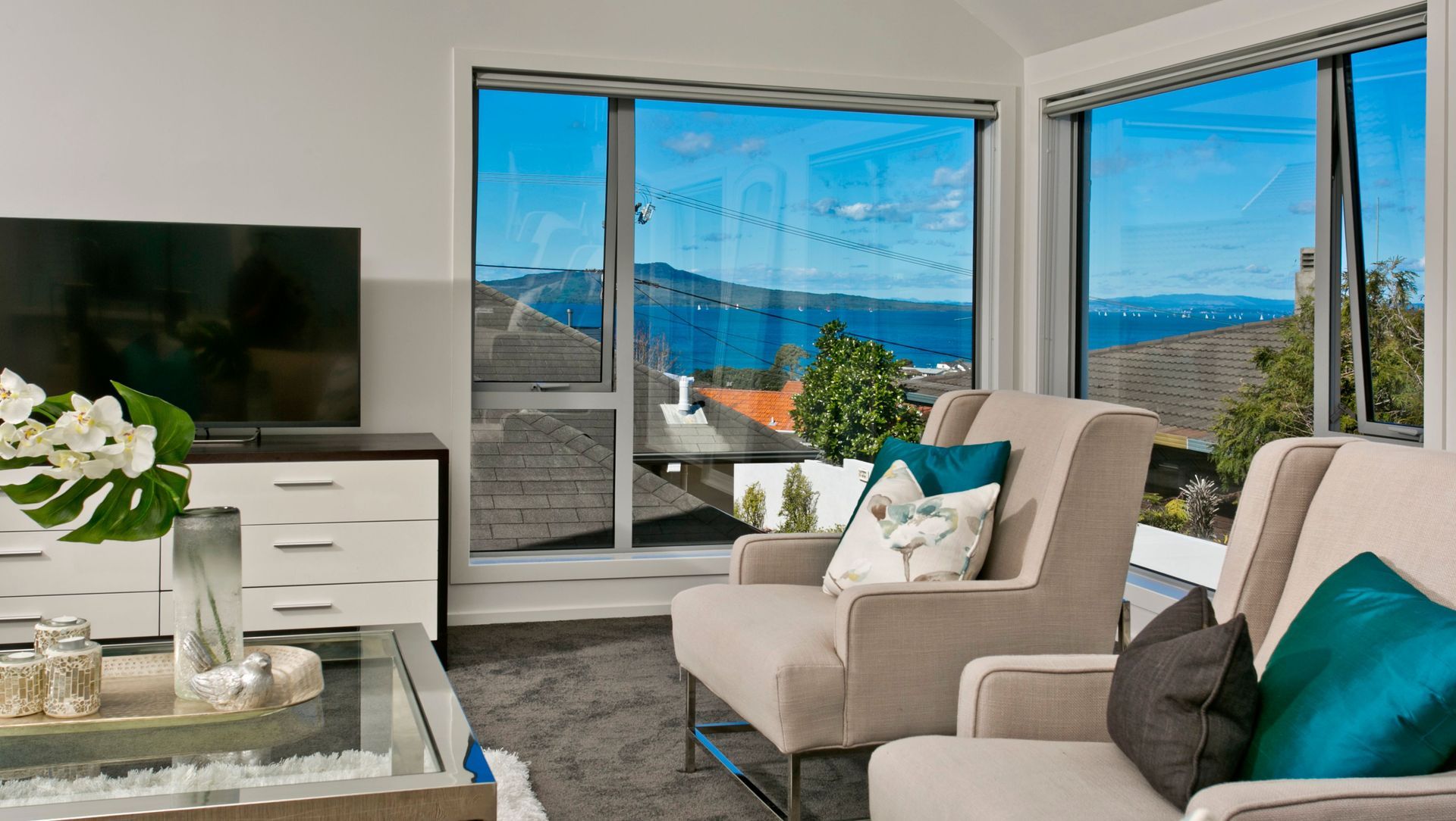 Castor Bay Renovation banner