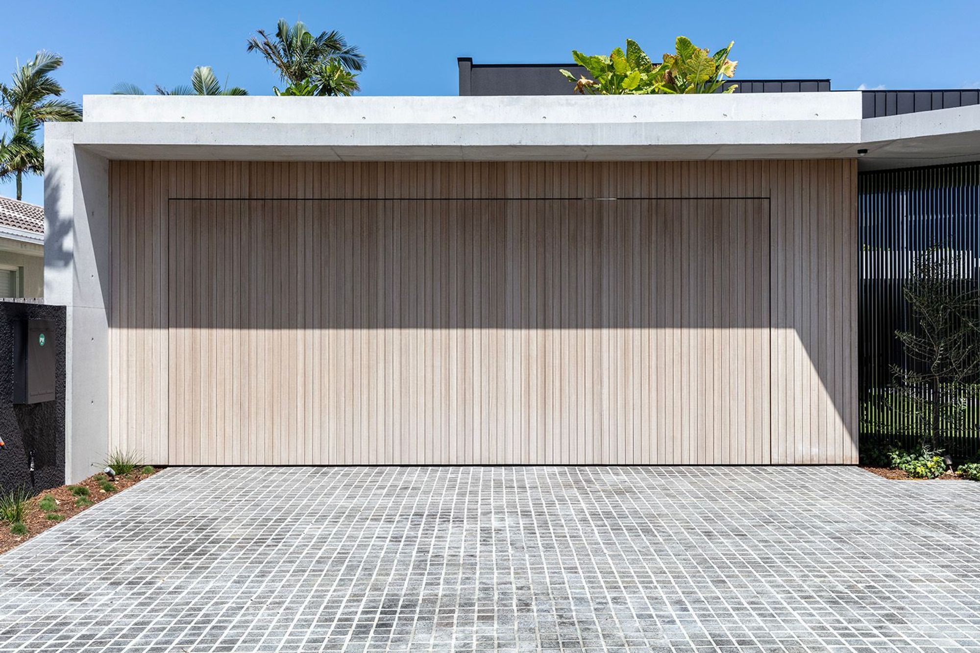 Coomaroo Residence
