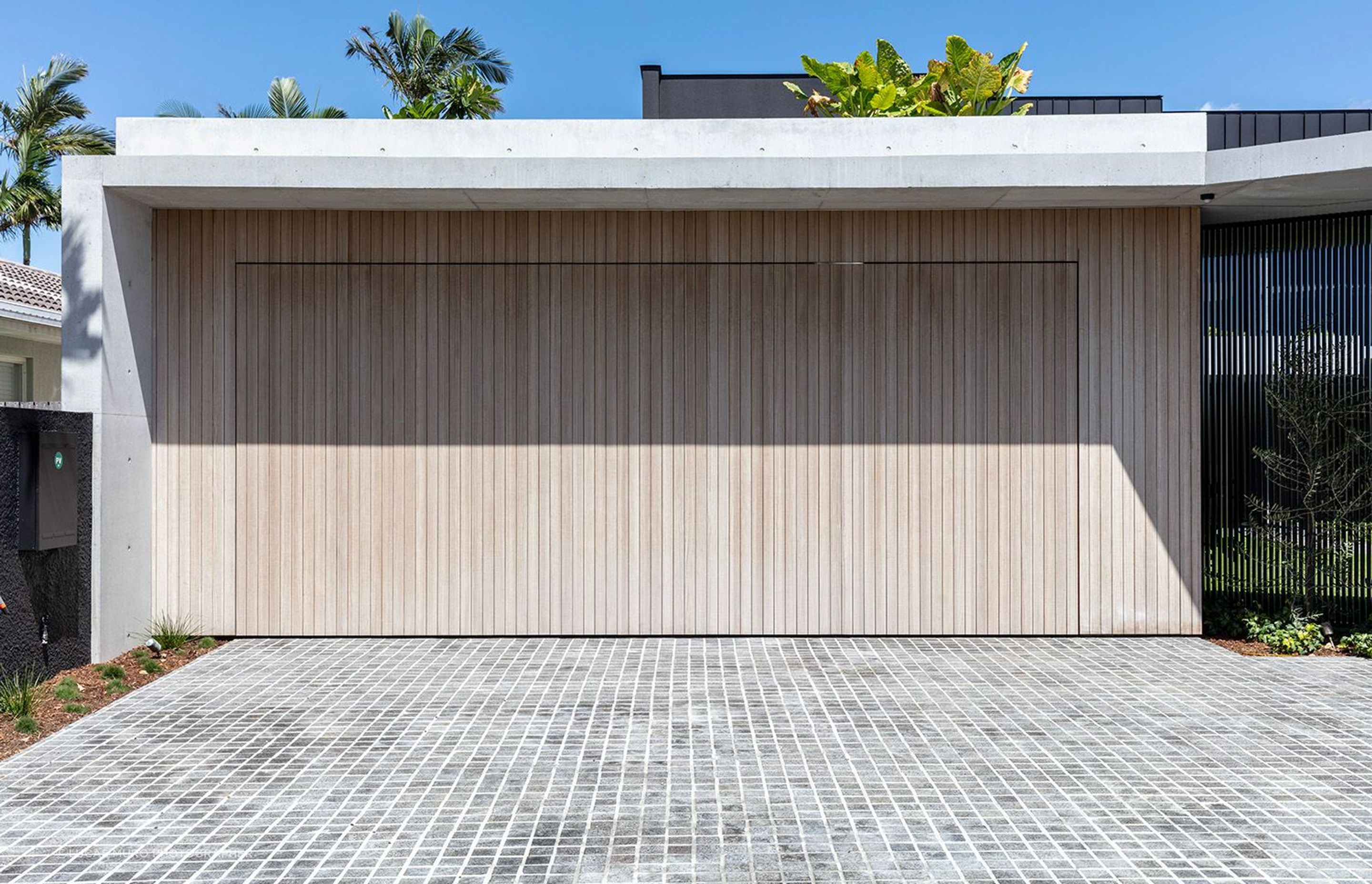 Coomaroo Residence