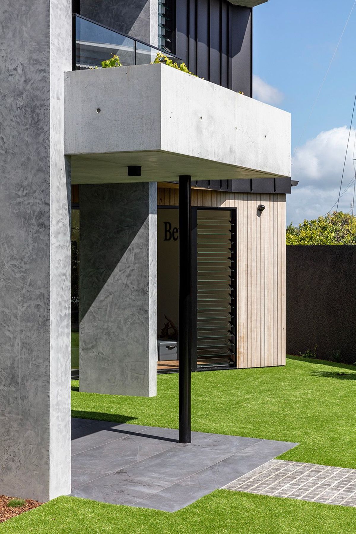 Coomaroo Residence