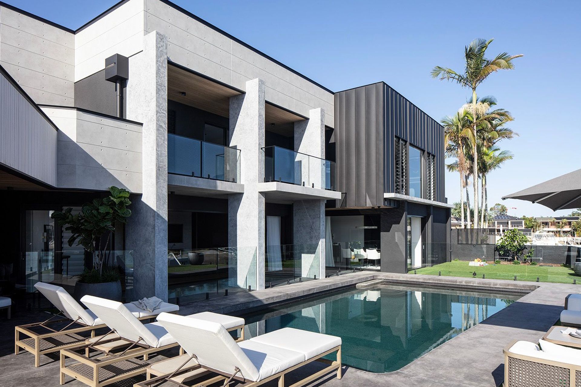 Coomaroo Residence