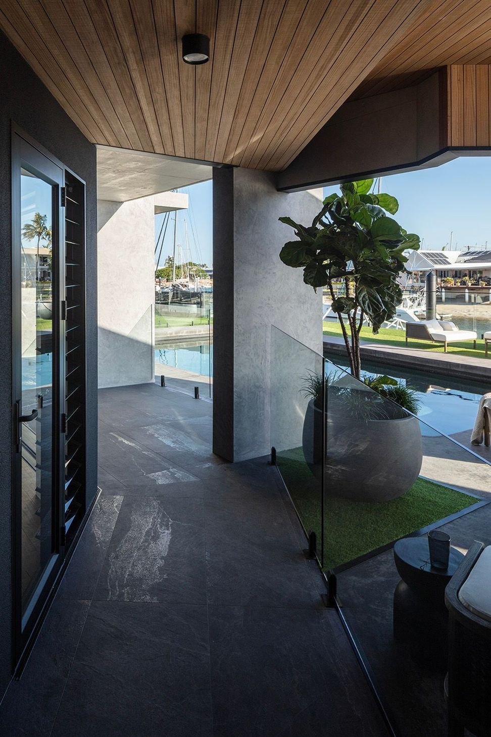 Coomaroo Residence