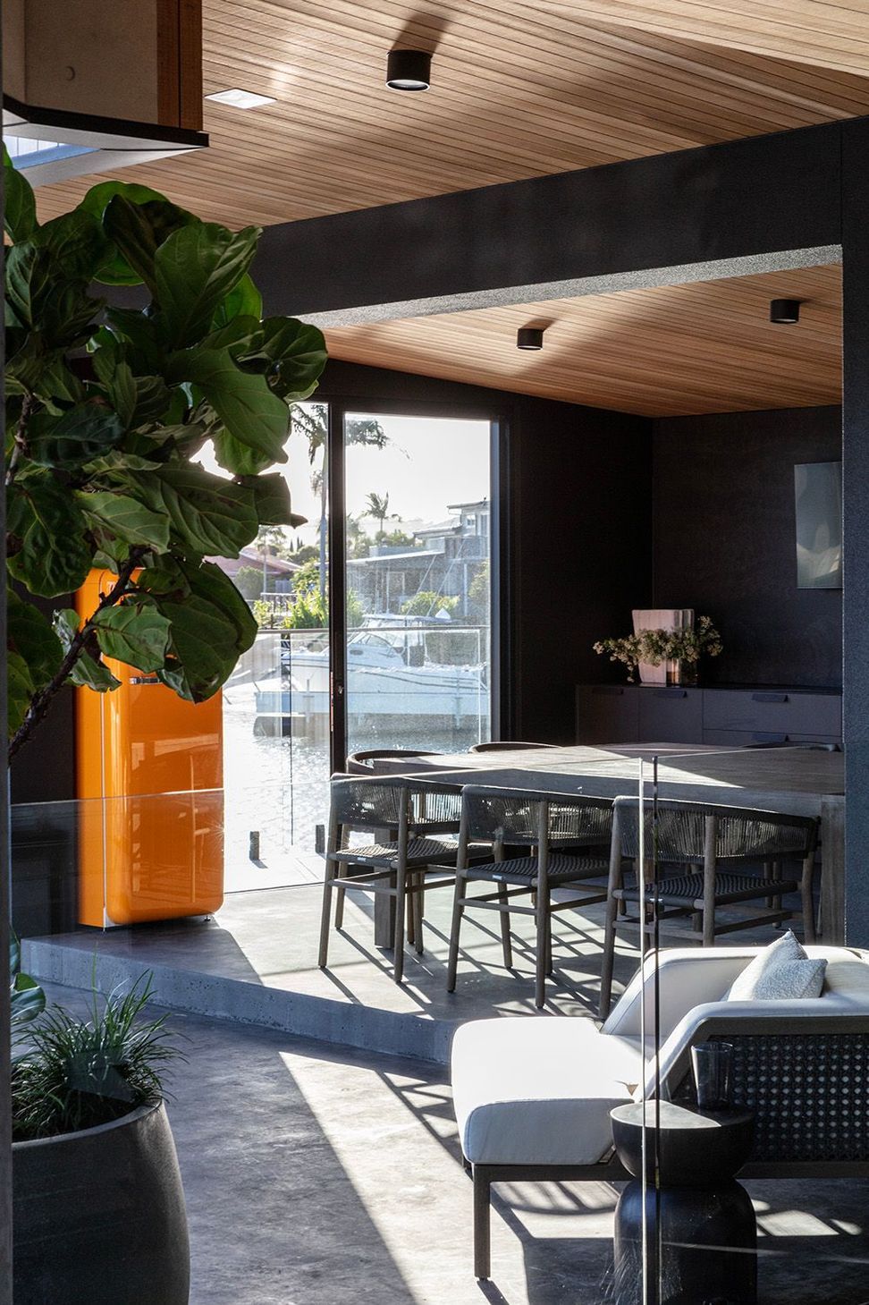 Coomaroo Residence