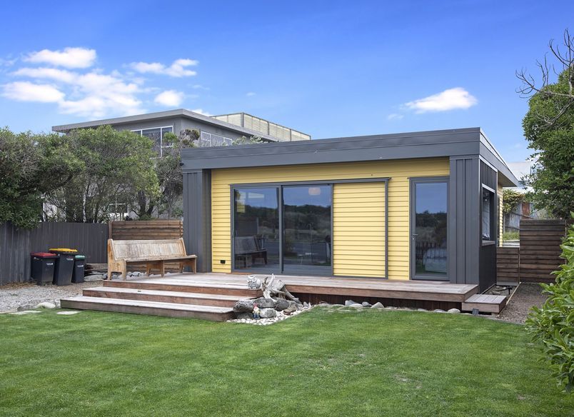 Splash Hut