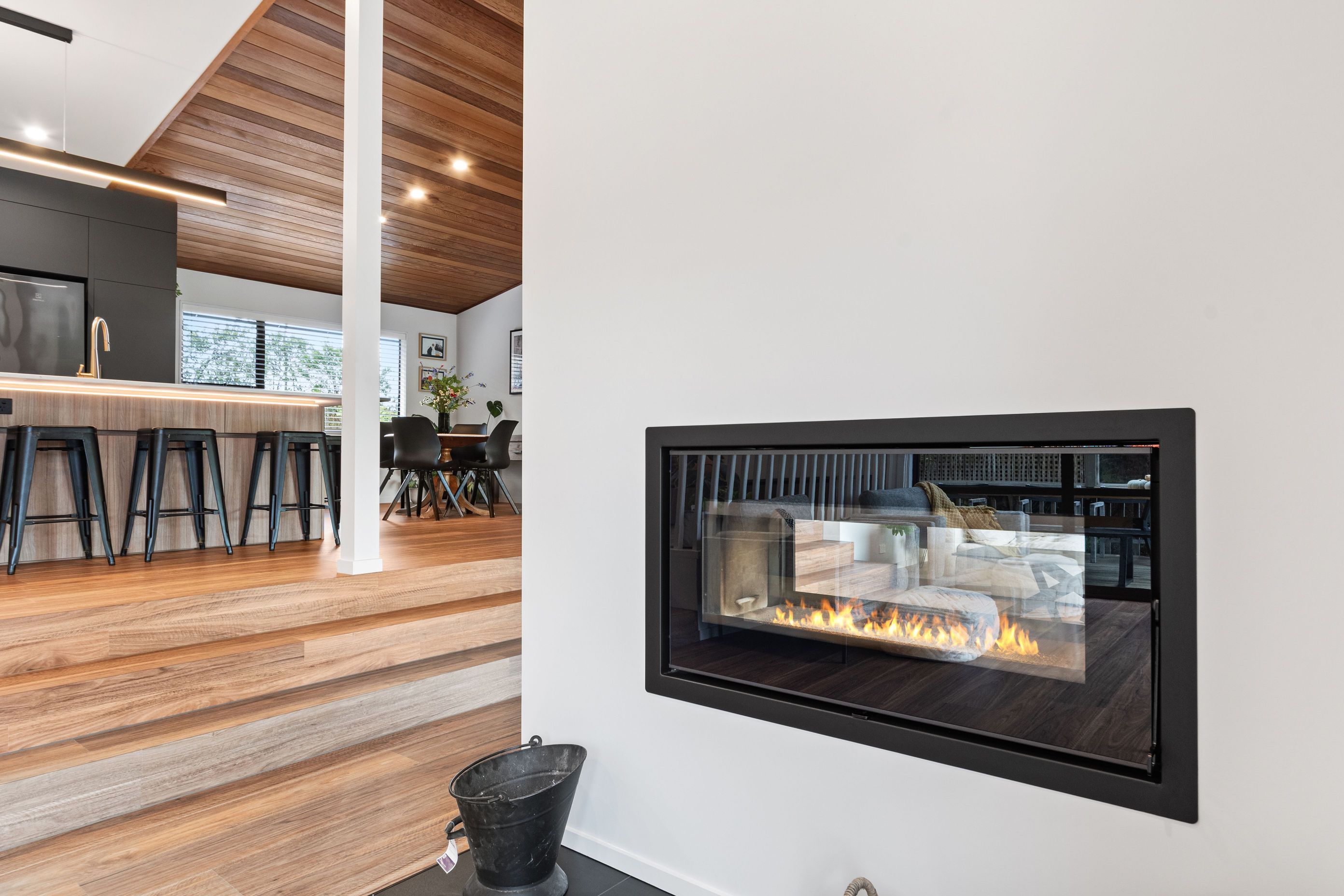 023Open2viewID589980.jpg