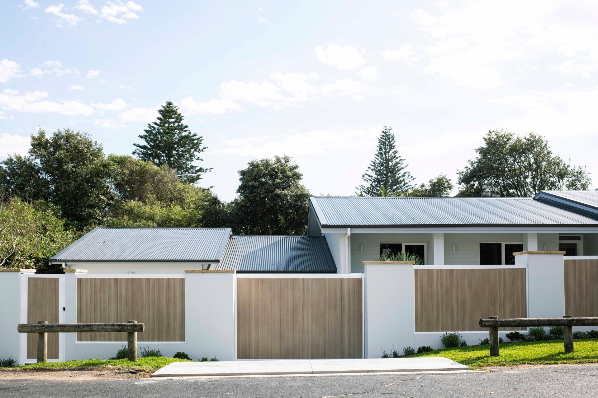 North Avoca Beach Side Residence
