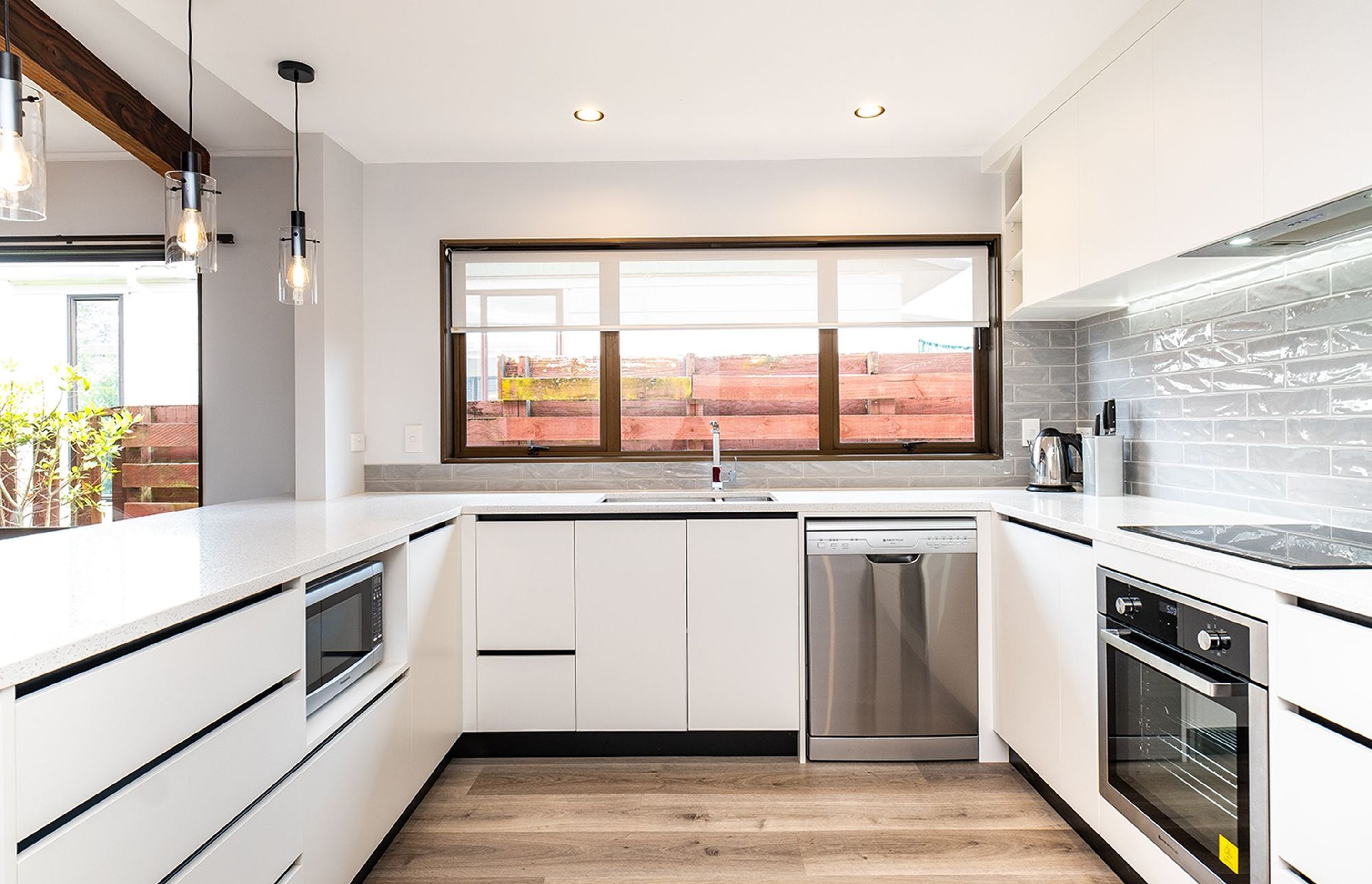 Modern Black & White