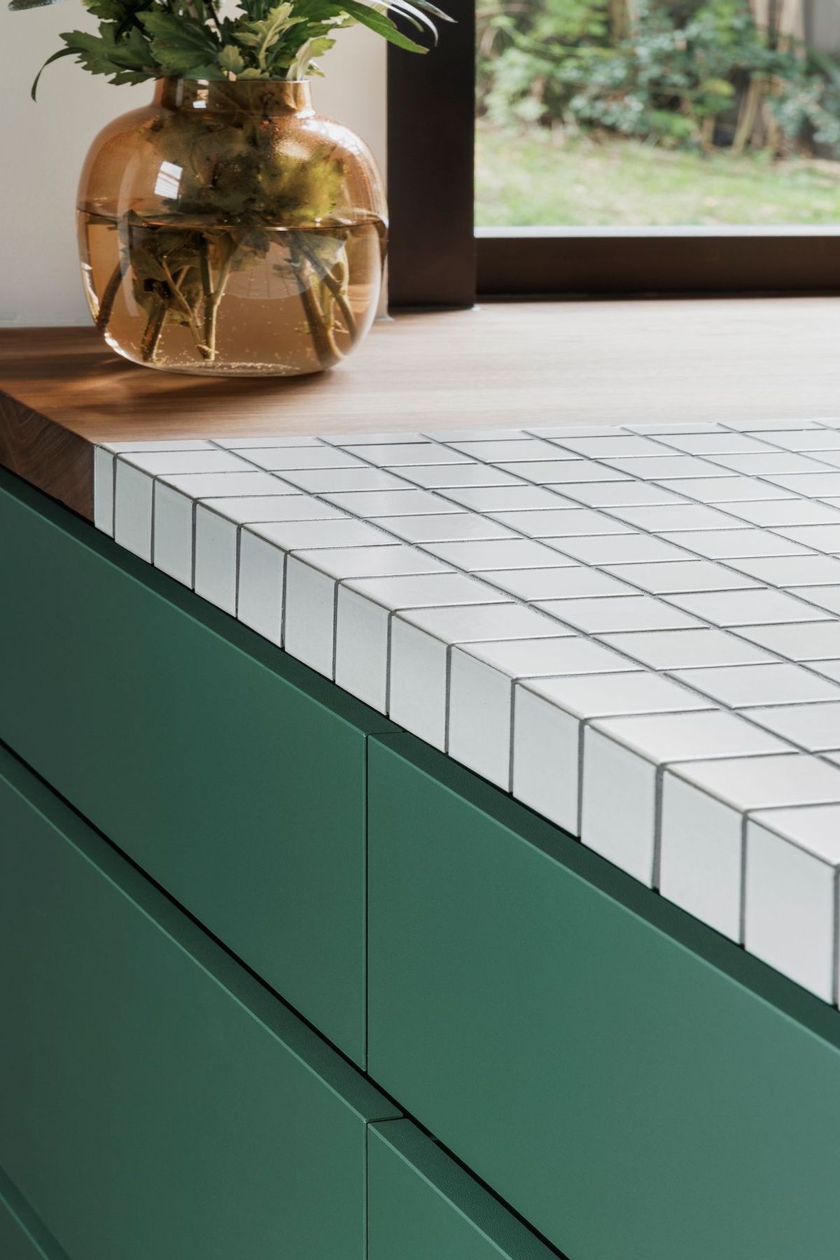 04-envirotecture-L52-newsouthwales-bench.JPG