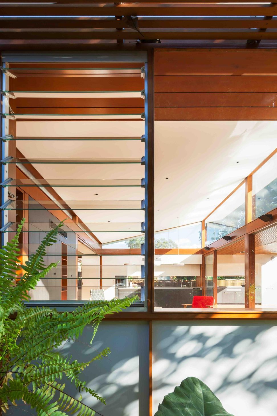 07-Matt-Day-Architect-Matt-Day-Louvres-Natural-Ventilation-Timber.jpeg