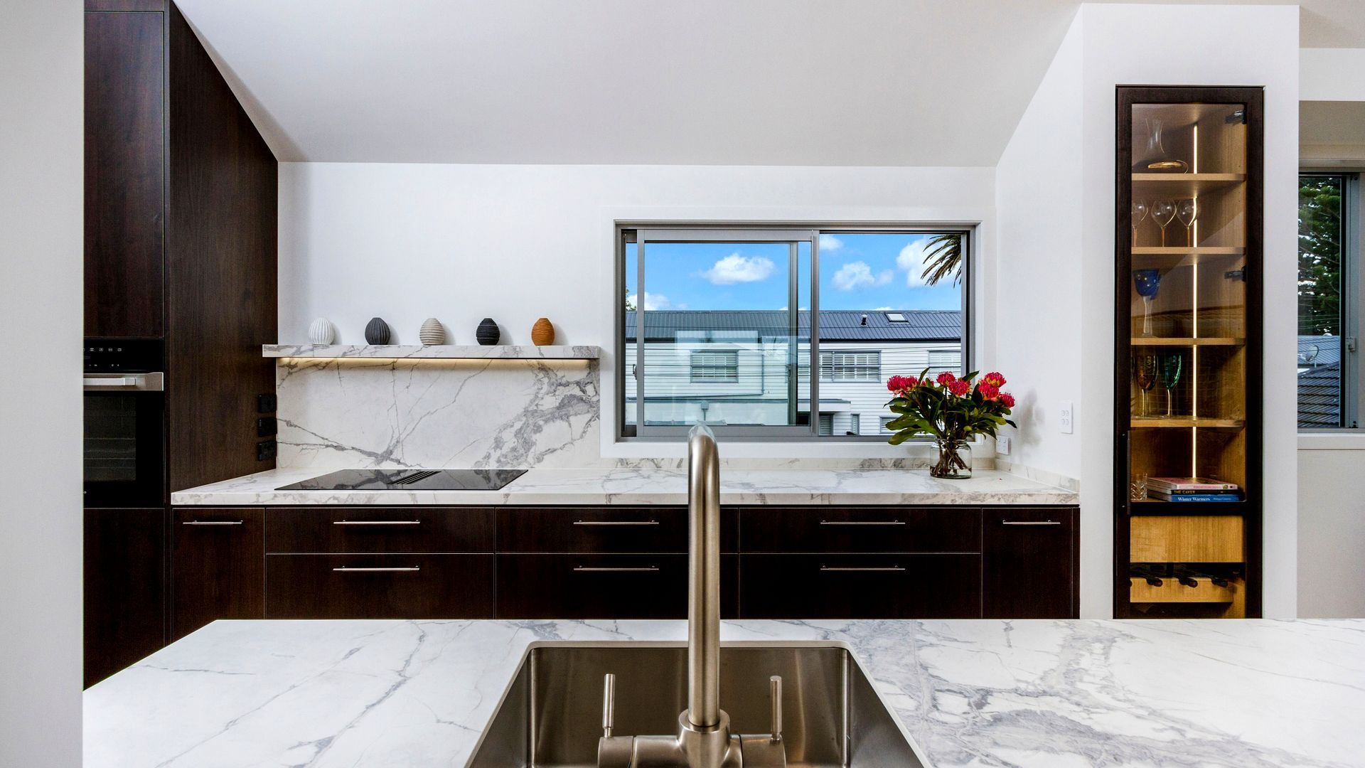 Venner, Marble and Glass Fronts banner
