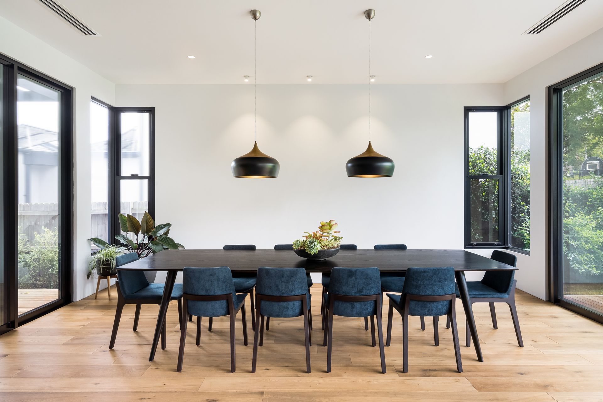 Photography: Rebecca Lu, Hilit Einav