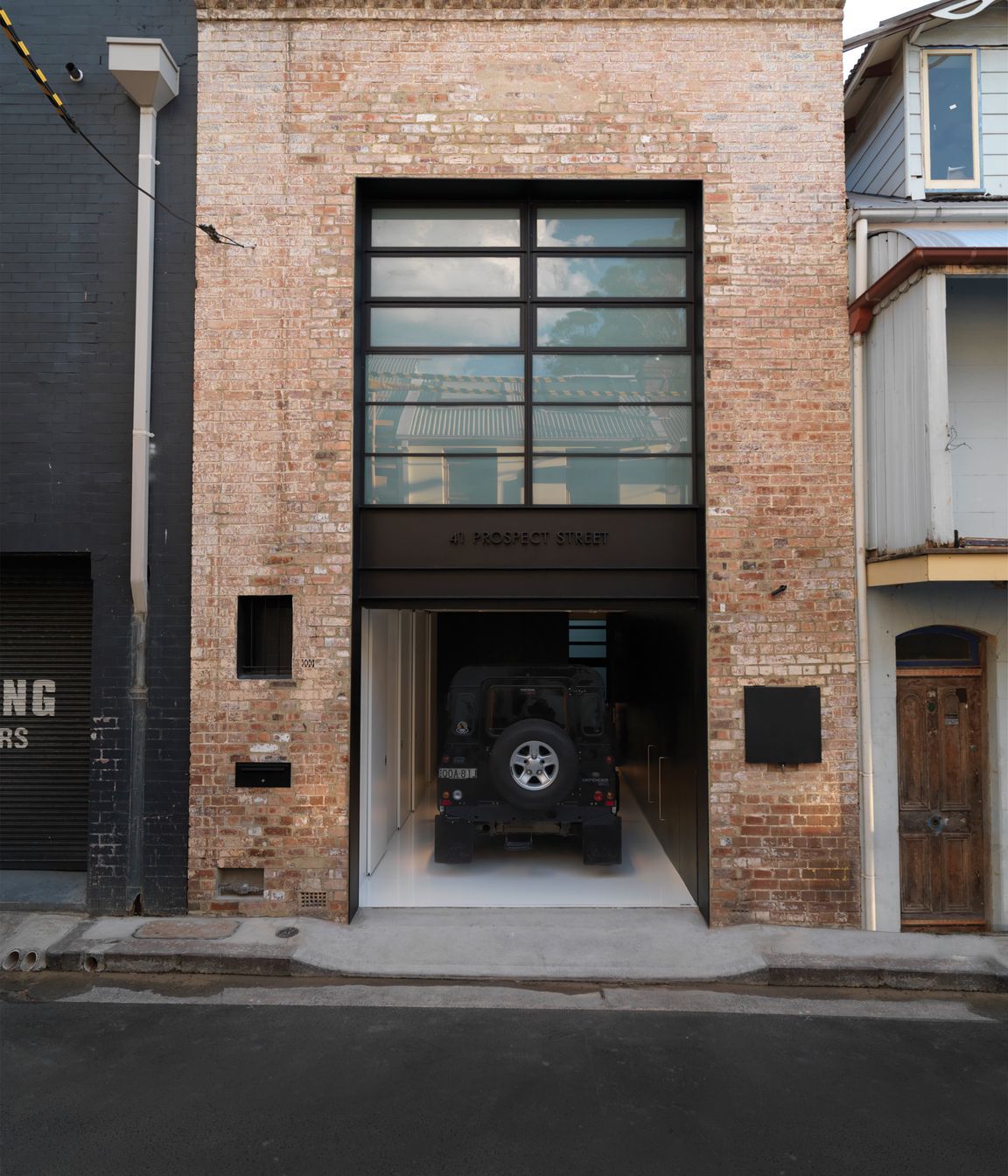 Strelein Warehouse