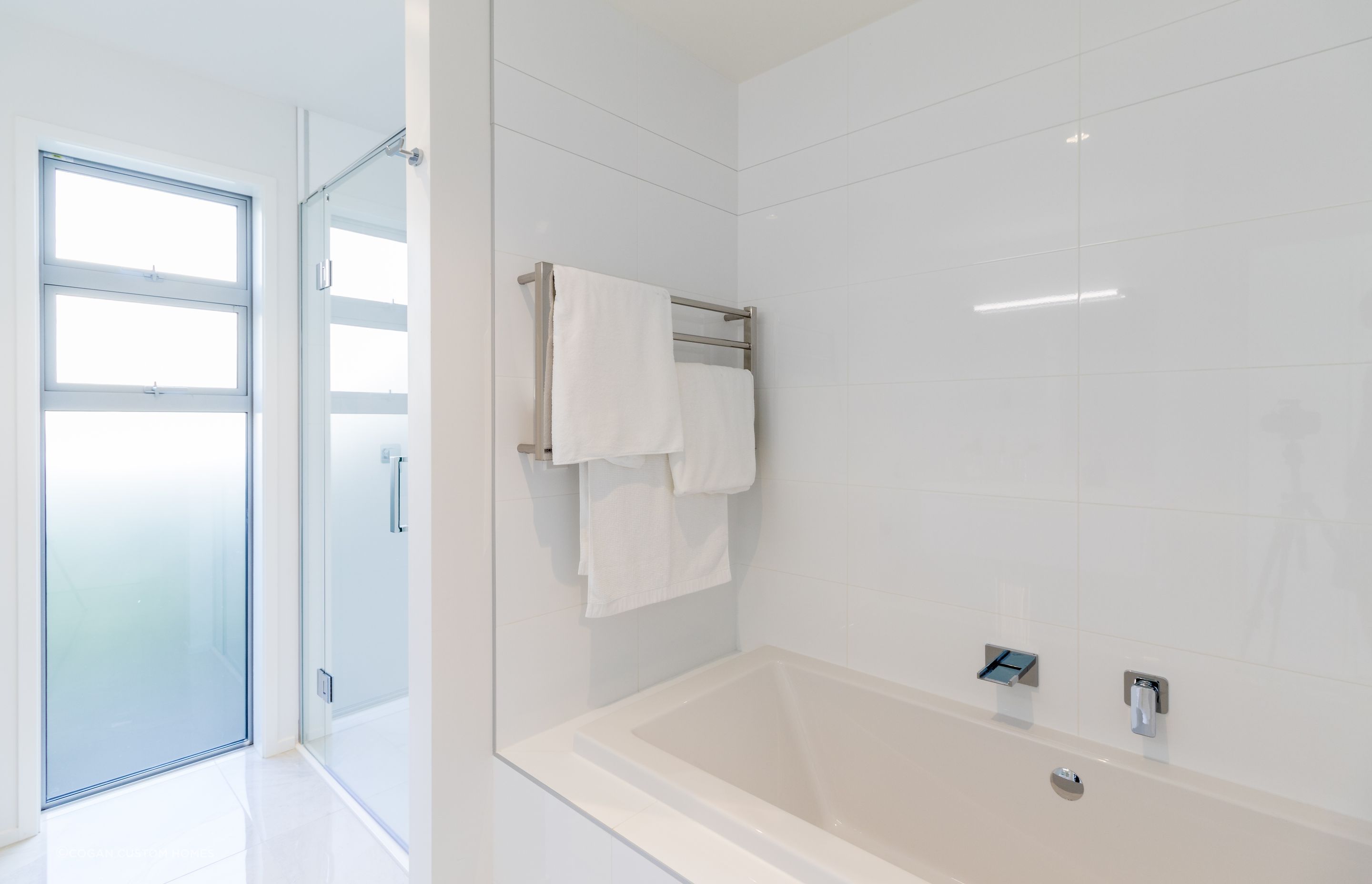 1-a-bathroom.jpg