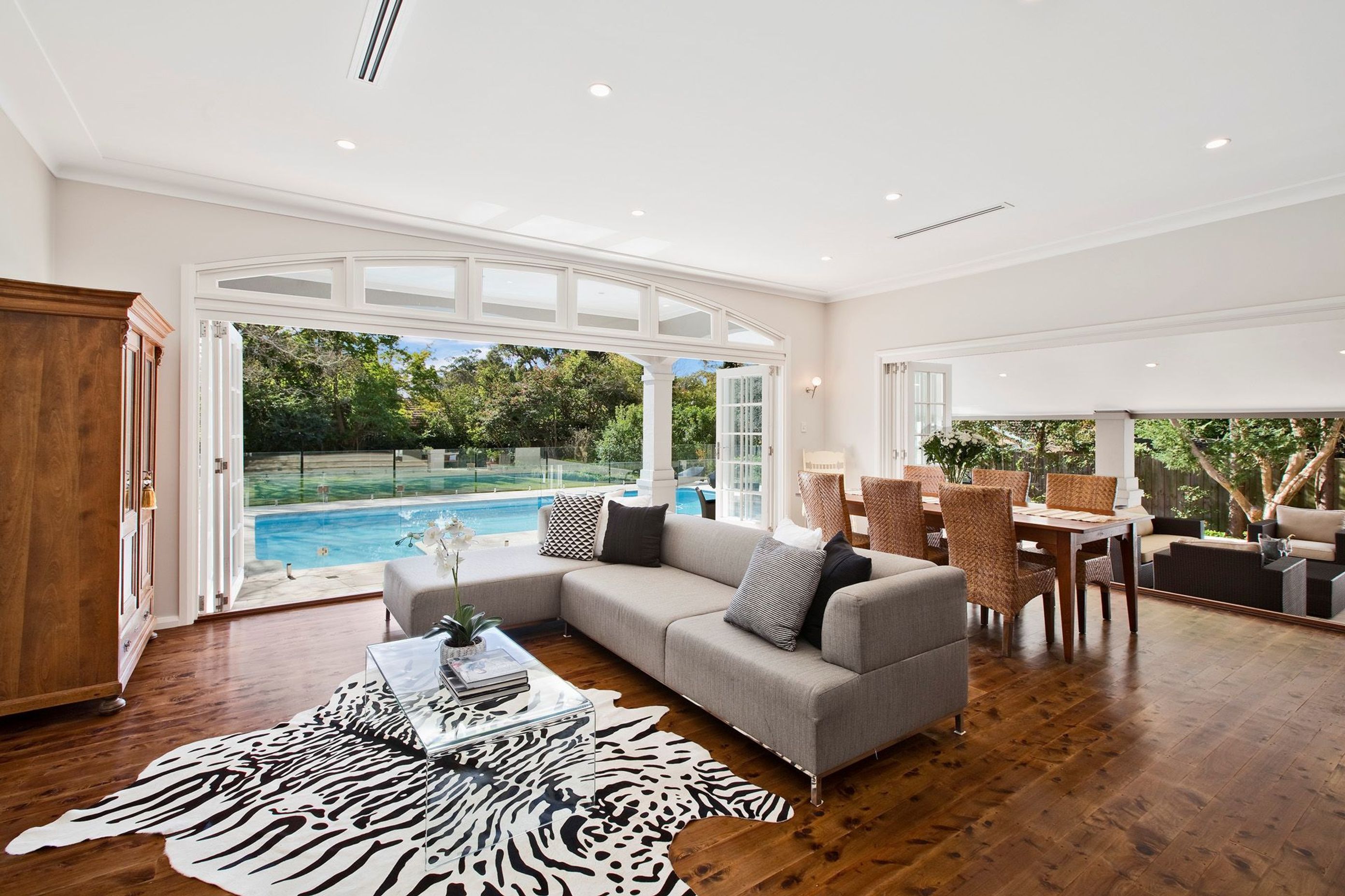 ##CARRINGTON ROAD