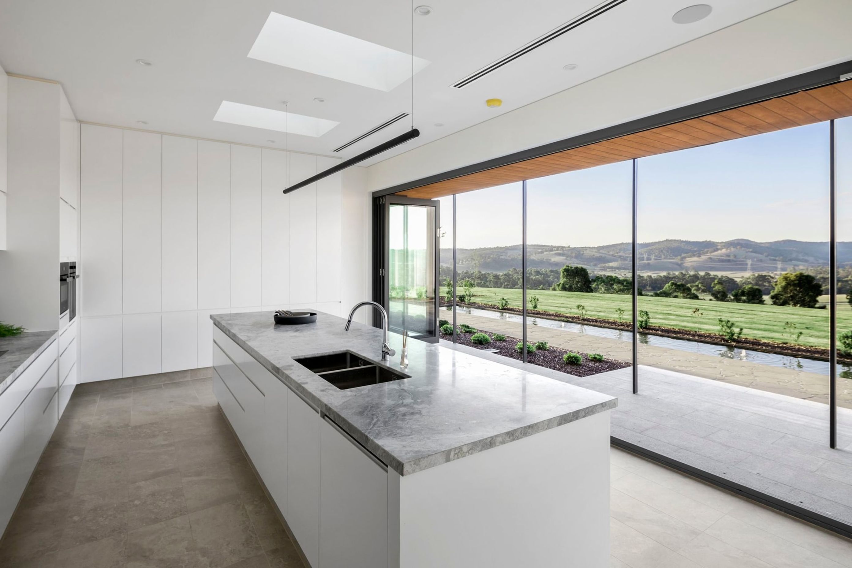 Woorarra House