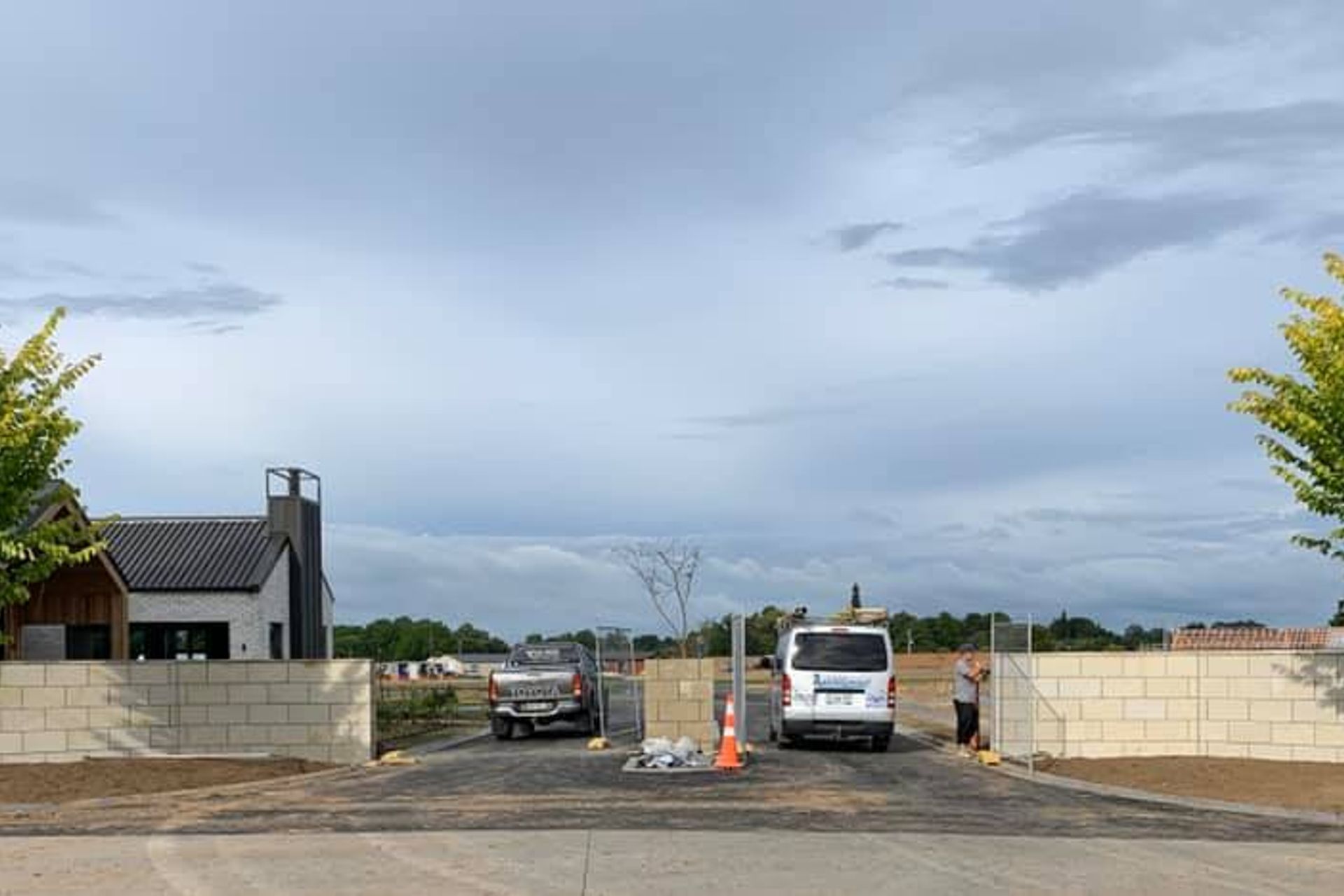Hinuera stone entryway at tamahere country club.